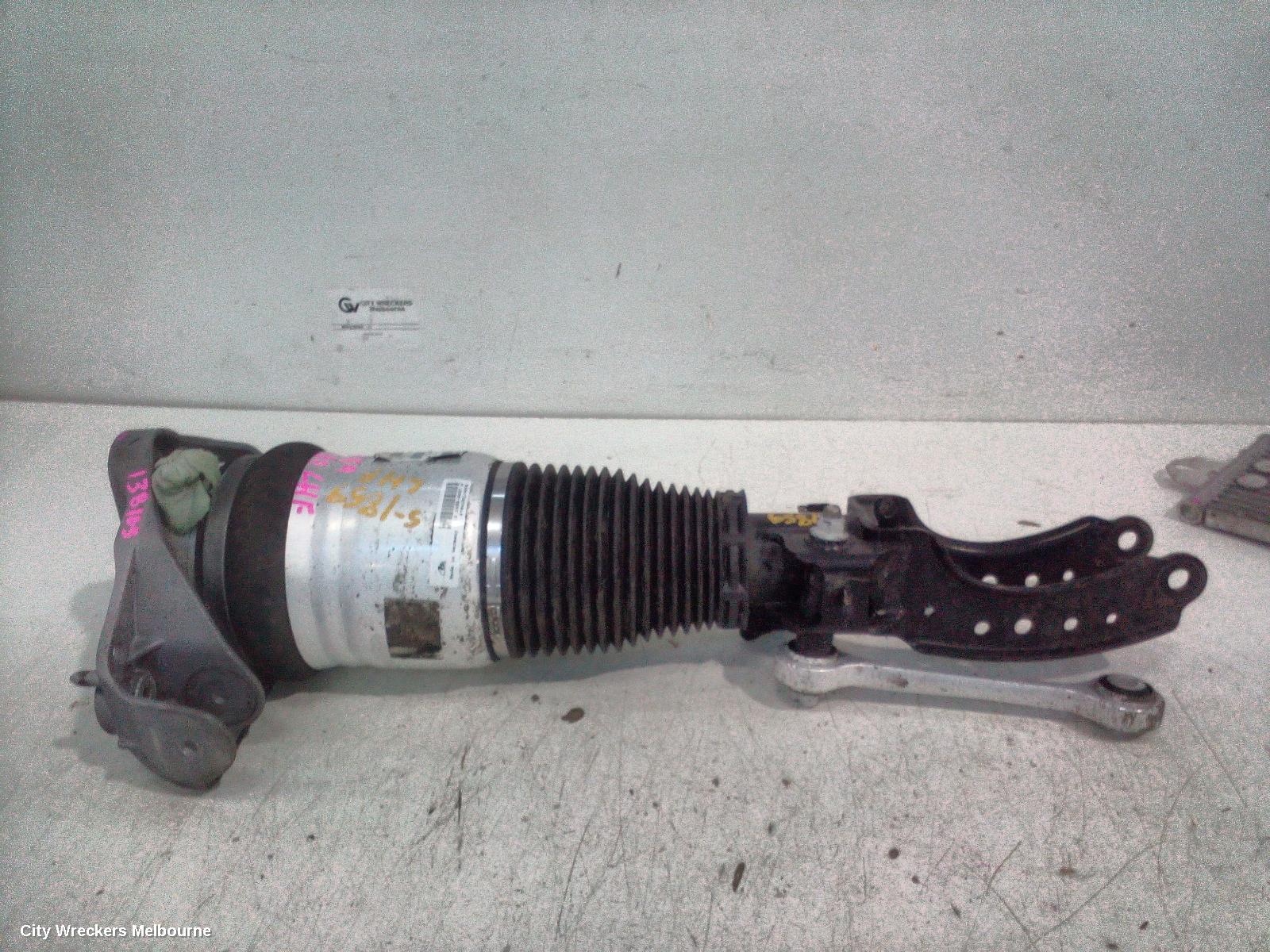 AUDI Q7 LEFT FRONT STRUT, 4L, AIRBAG TYPE, 09/2006 - 08/2015
