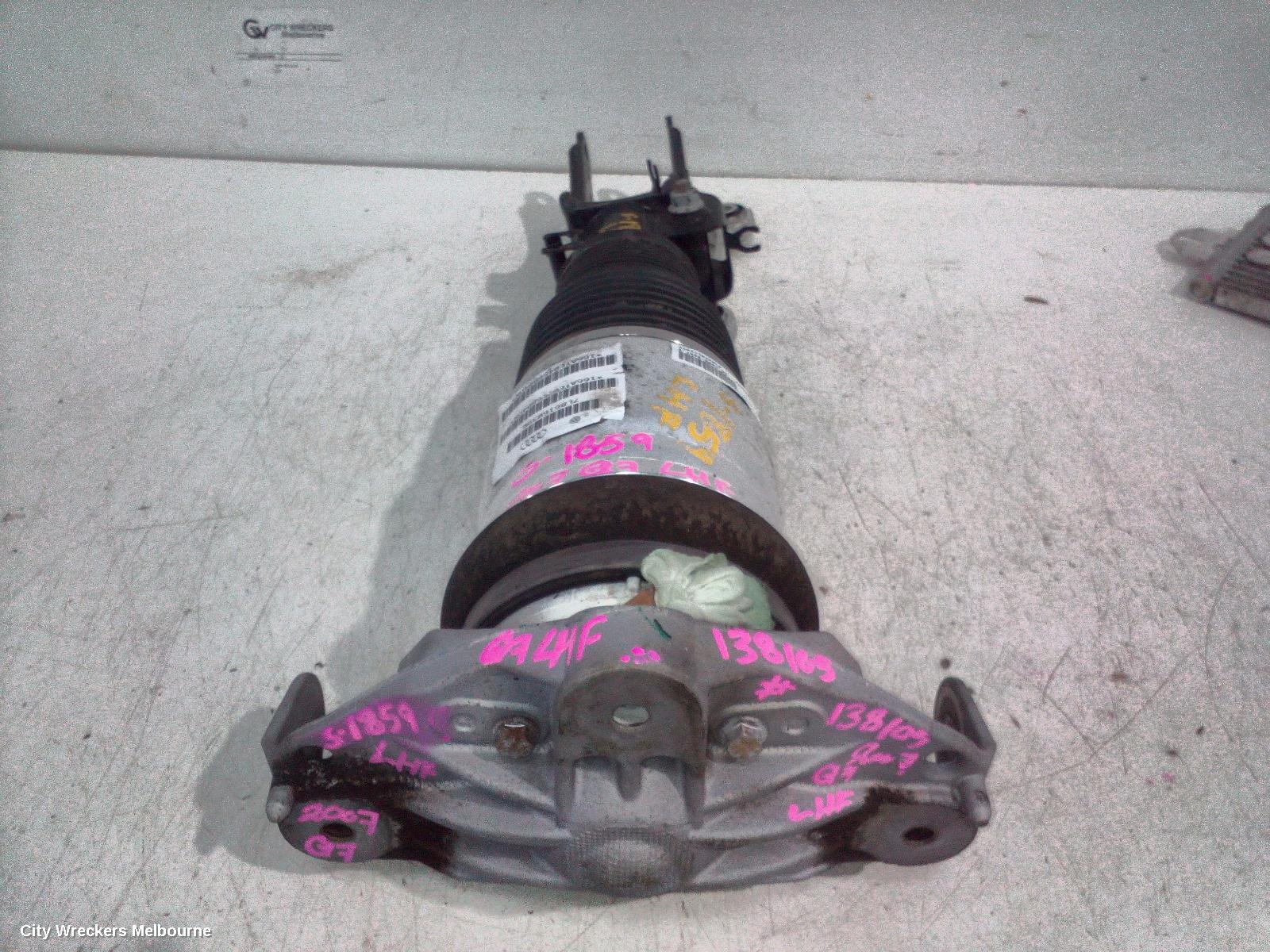 AUDI Q7 LEFT FRONT STRUT, 4L, AIRBAG TYPE, 09/2006 - 08/2015