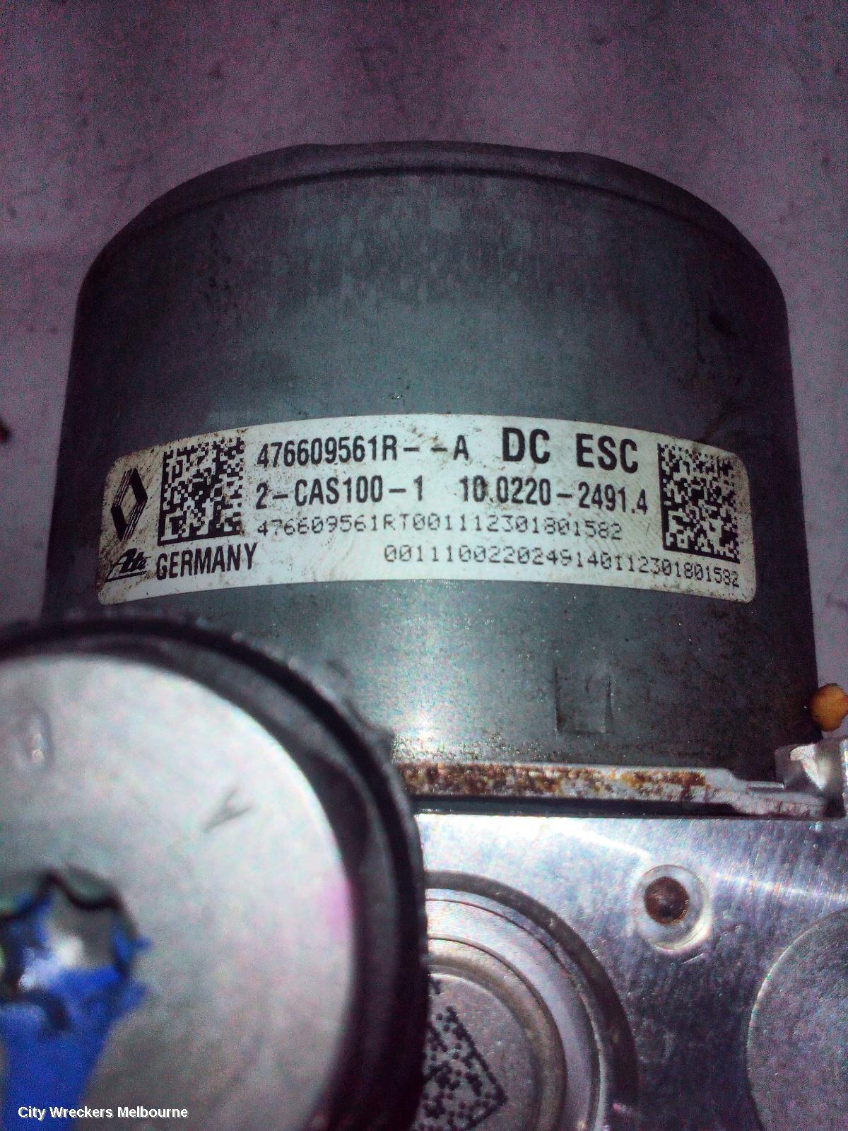 RENAULT TRAFIC ABS PUMP/MODULATOR, X82, P/N 476605919R, 01/2015 ONWARDS
