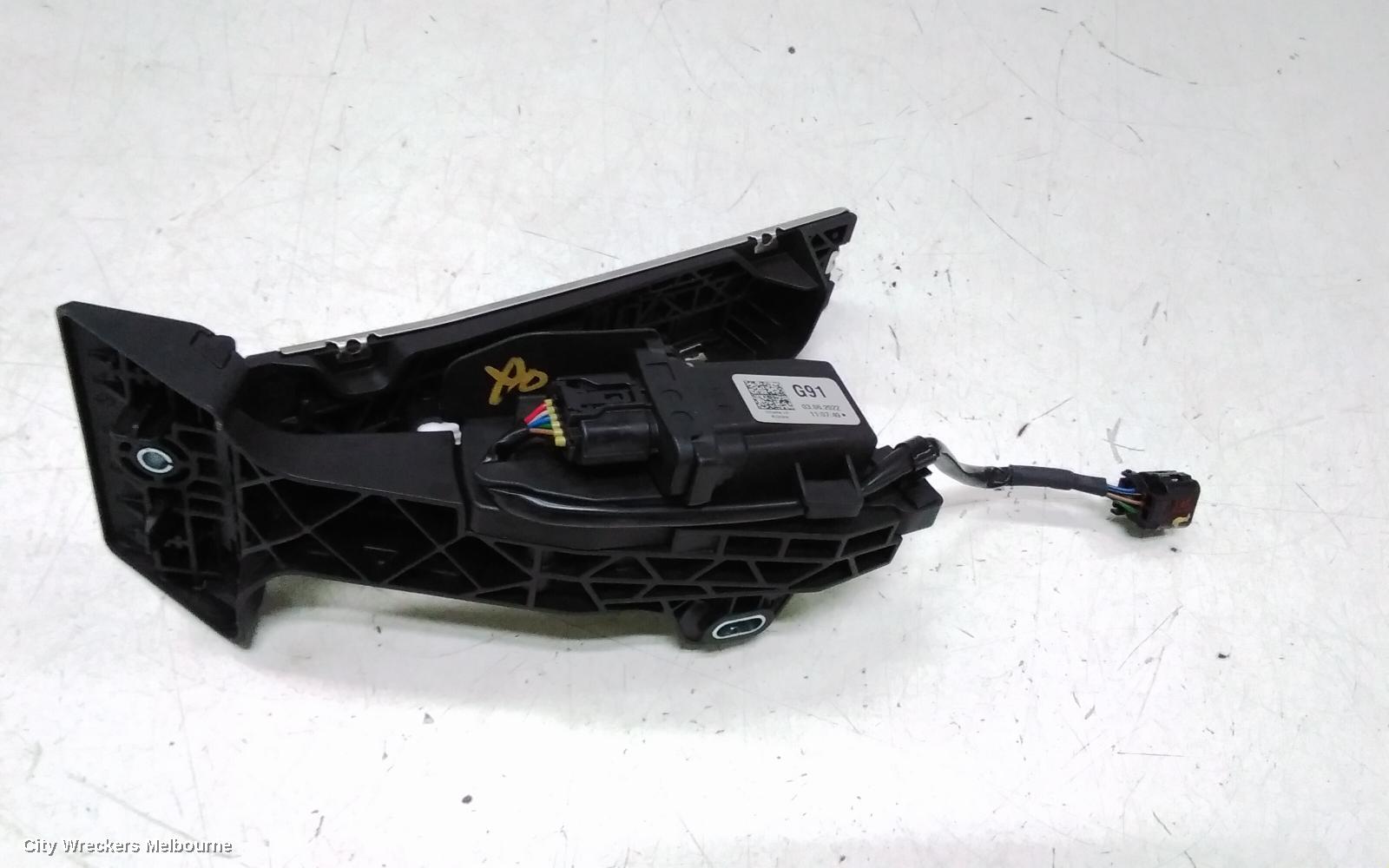 KIA SORENTO PEDAL ASSEMBLY, MQ4, ACCELERATOR PEDAL, CHROME, 02/2020 ONWARDS
