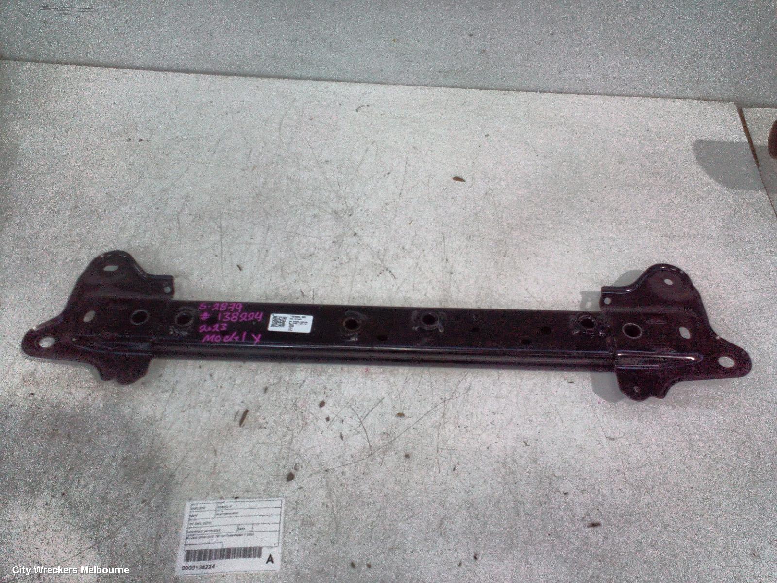 TESLA MODEL Y, 1ST GEN, 03/2022 ONWARDS, BRACKET GFSH-GA2-TB1 FOR TESLA MODEL Y 2022: 138224