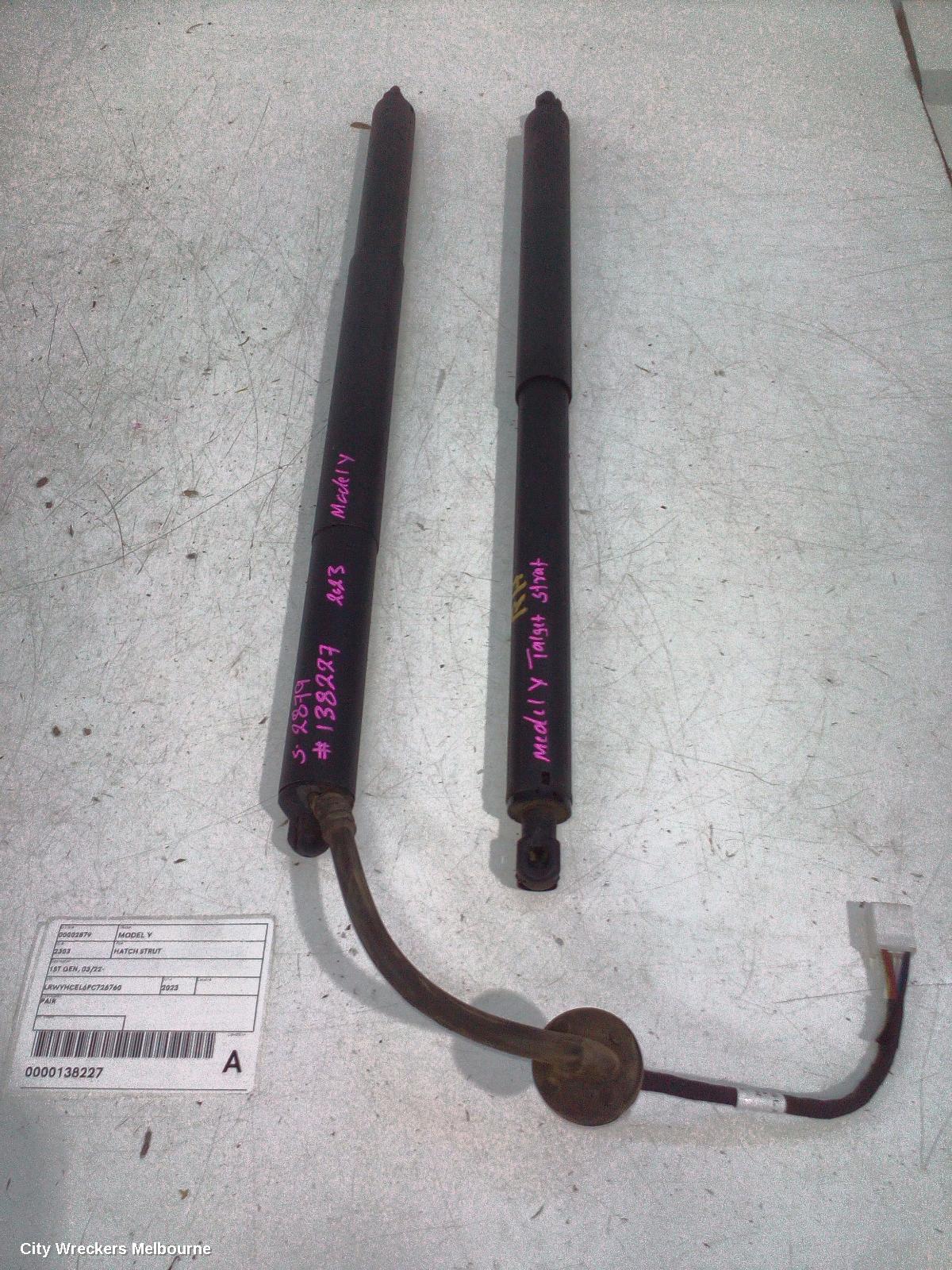 TESLA MODEL Y HATCH STRUT, 1ST GEN, 03/2022 ONWARDS