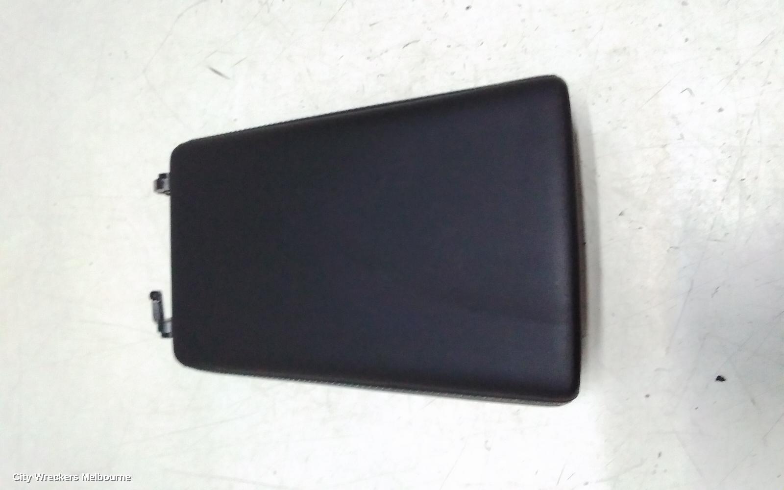 TESLA MODEL Y CONSOLE, 1ST GEN, 03/2022 ONWARDS