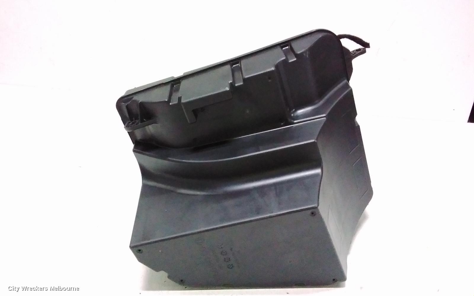 TESLA MODEL Y SPEAKER, 1ST GEN, 03/2022 ONWARDS