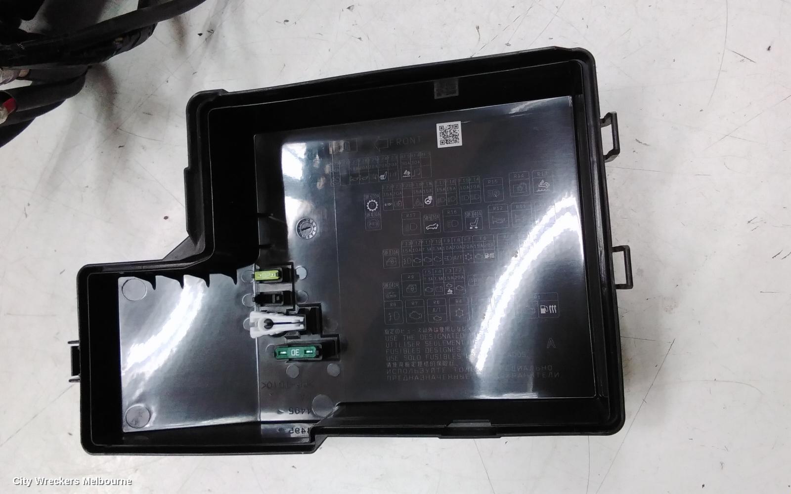 MITSUBISHI PAJERO FUSE BOX, ENGINE BAY, QE-QF, PAJERO SPORT, 10/2015 ONWARDS