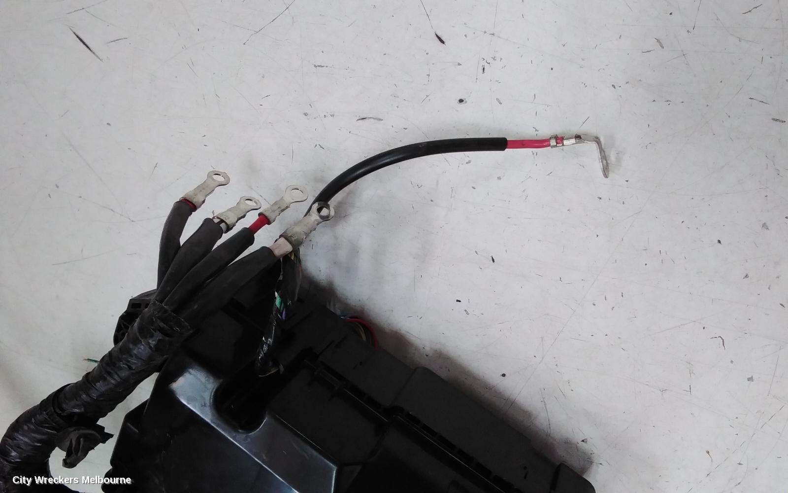 MITSUBISHI PAJERO FUSE BOX, ENGINE BAY, QE-QF, PAJERO SPORT, 10/2015 ONWARDS