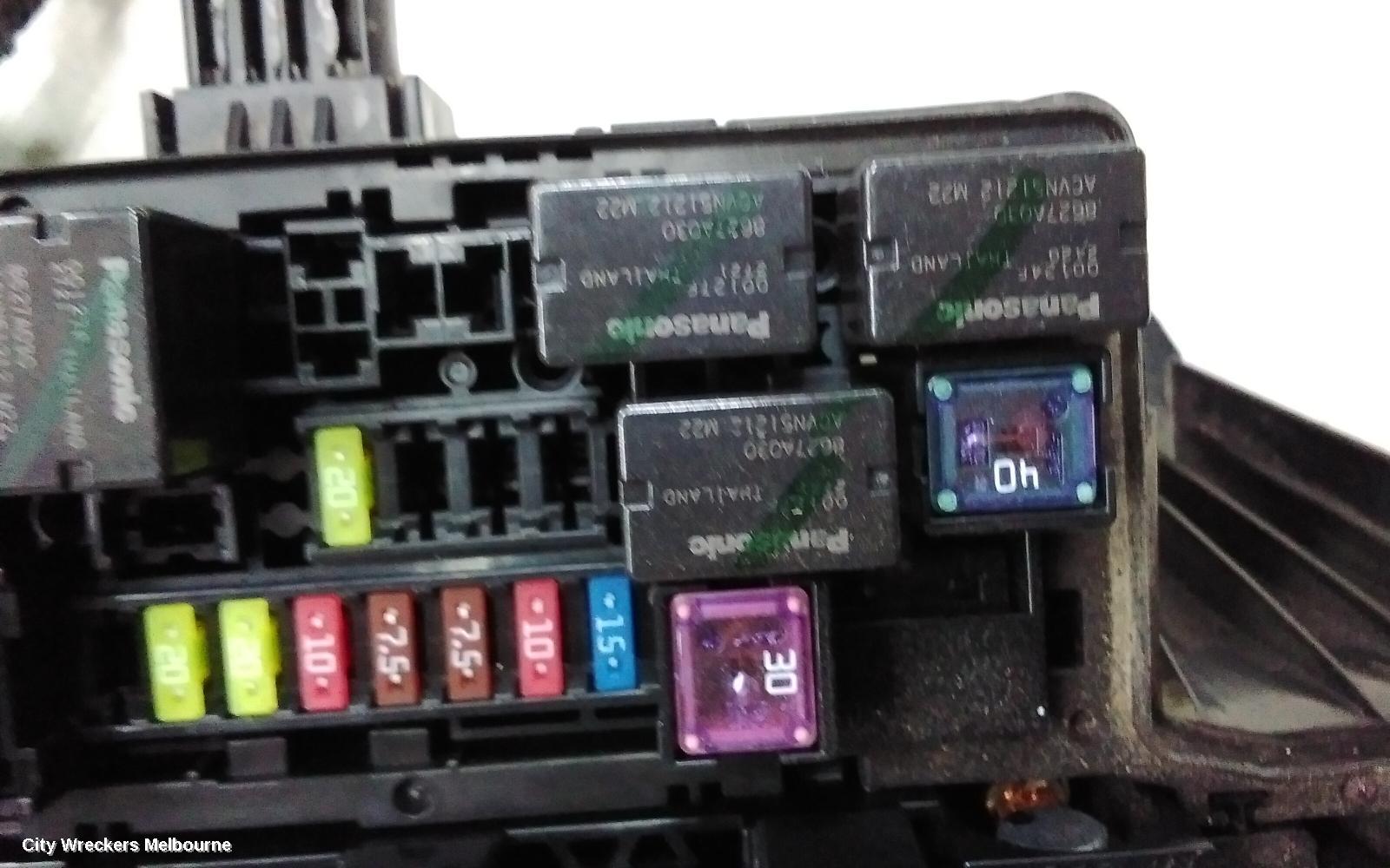 MITSUBISHI PAJERO FUSE BOX, ENGINE BAY, QE-QF, PAJERO SPORT, 10/2015 ONWARDS