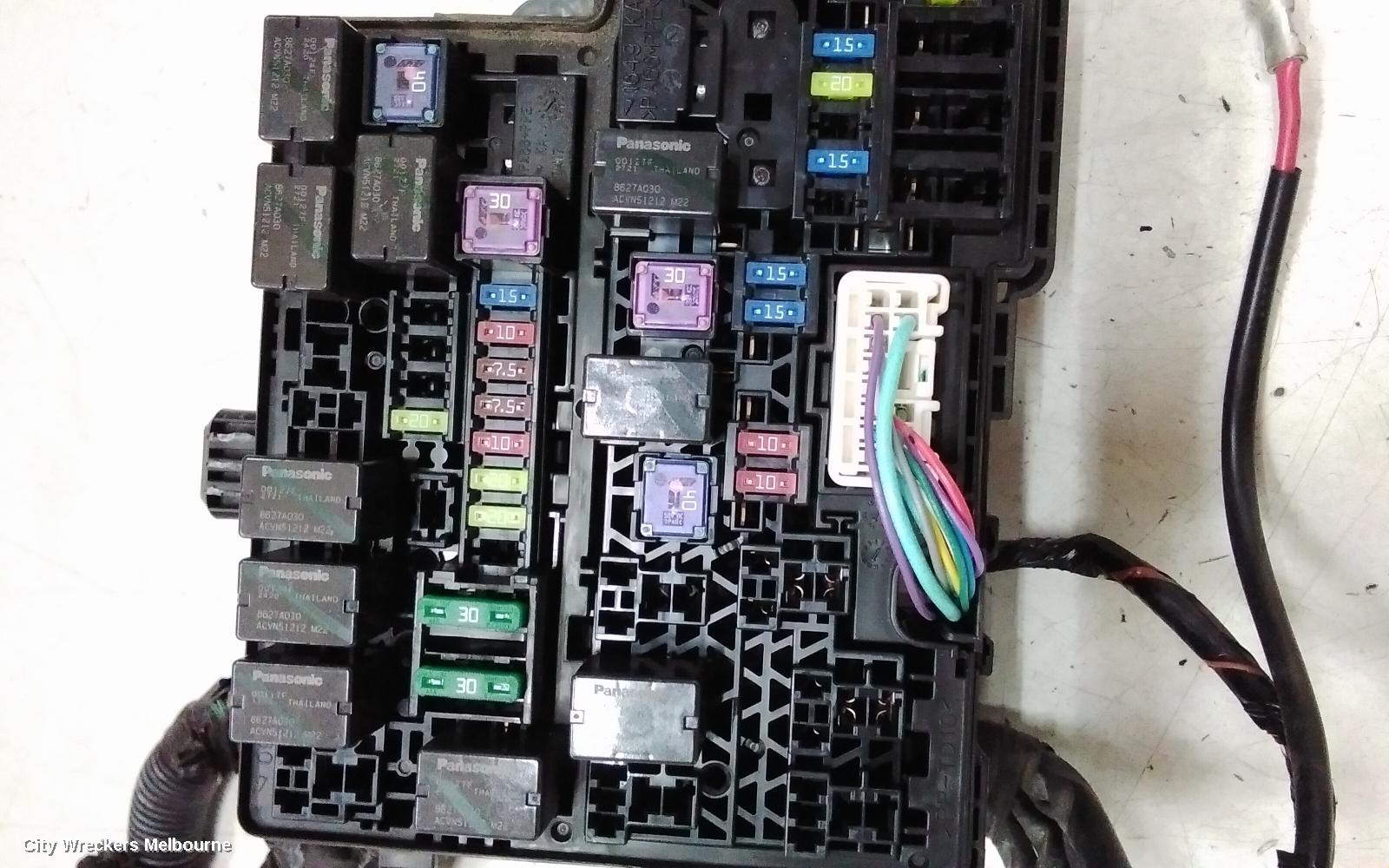 MITSUBISHI PAJERO FUSE BOX, ENGINE BAY, QE-QF, PAJERO SPORT, 10/2015 ONWARDS