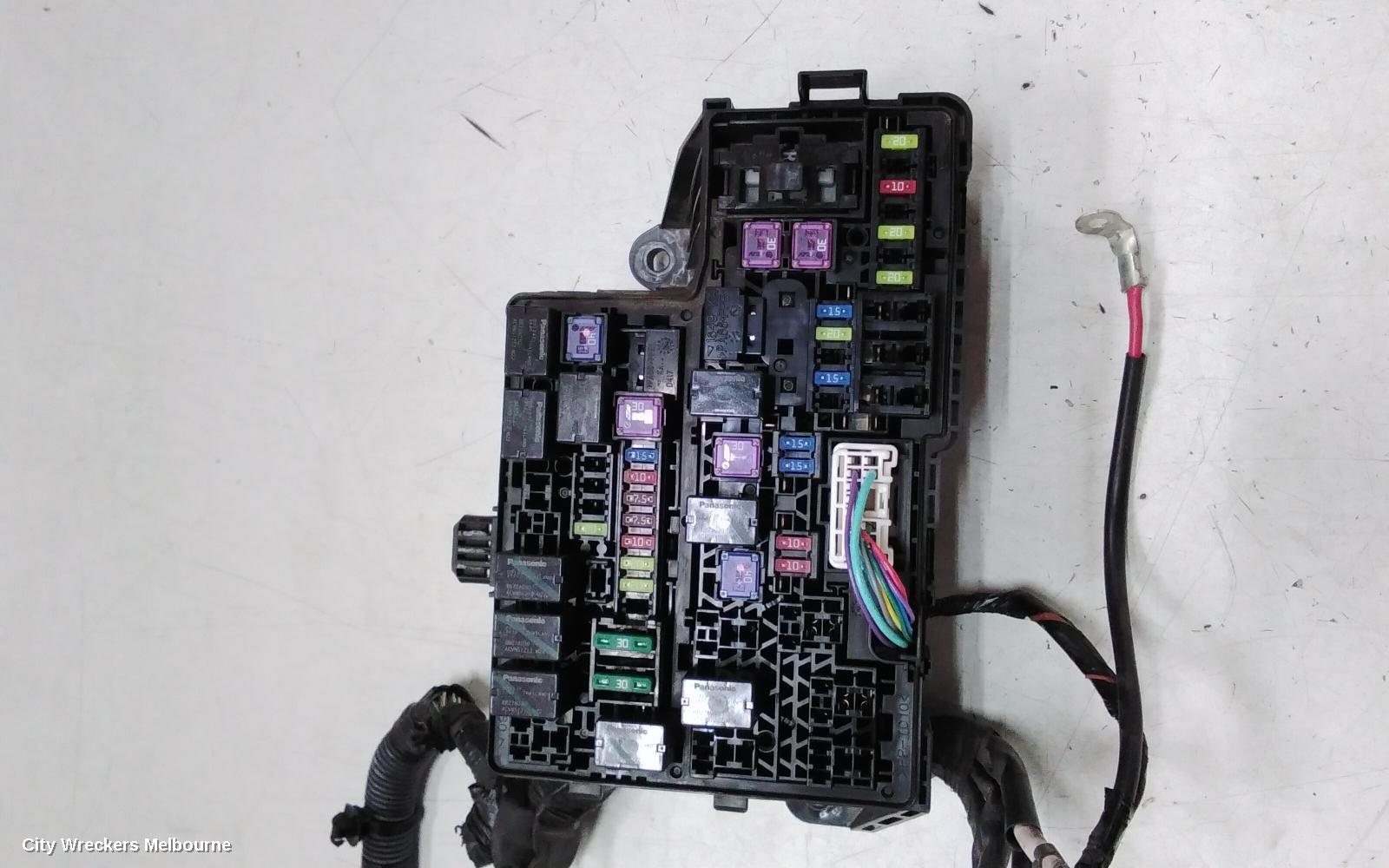 MITSUBISHI PAJERO FUSE BOX, ENGINE BAY, QE-QF, PAJERO SPORT, 10/2015 ONWARDS
