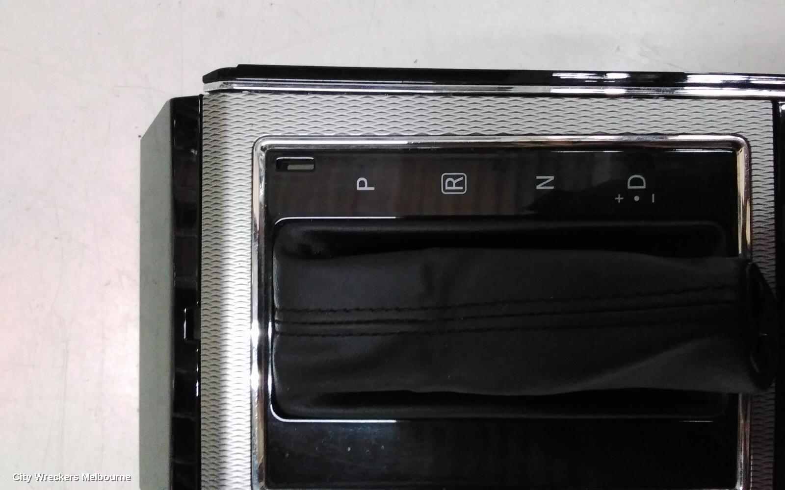MITSUBISHI PAJERO GEAR STICK/SHIFTER, AUTO T/M, 2.4, DIESEL, PAJERO SPORT, QE, 10/2015 ONWARDS