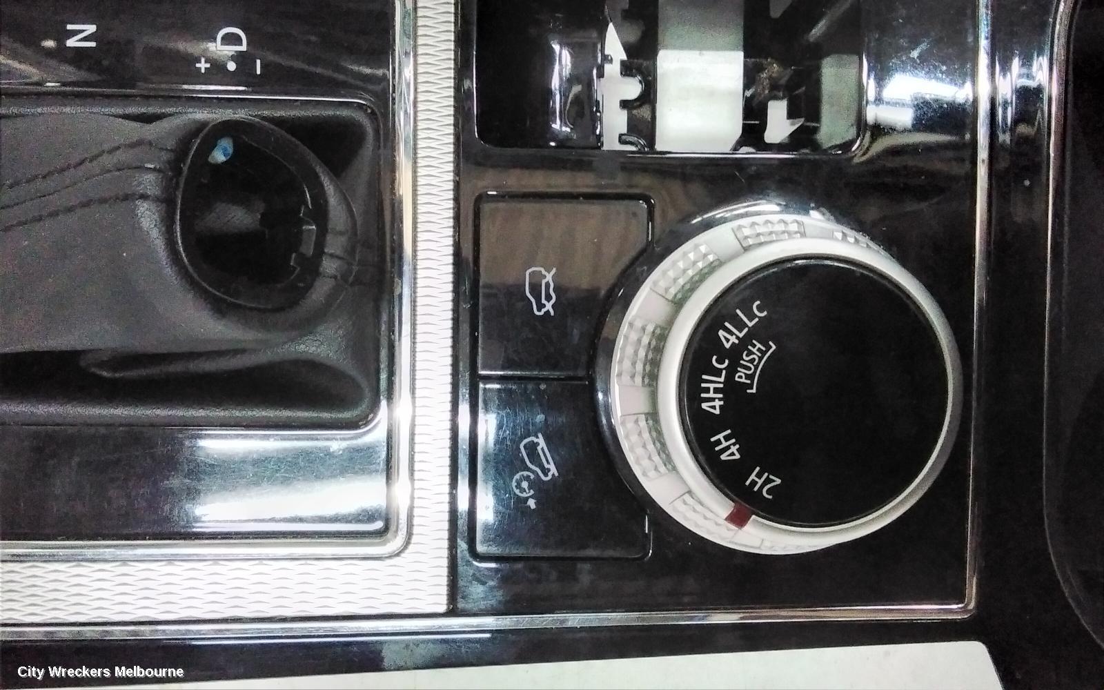 MITSUBISHI PAJERO GEAR STICK/SHIFTER, AUTO T/M, 2.4, DIESEL, PAJERO SPORT, QE, 10/2015 ONWARDS