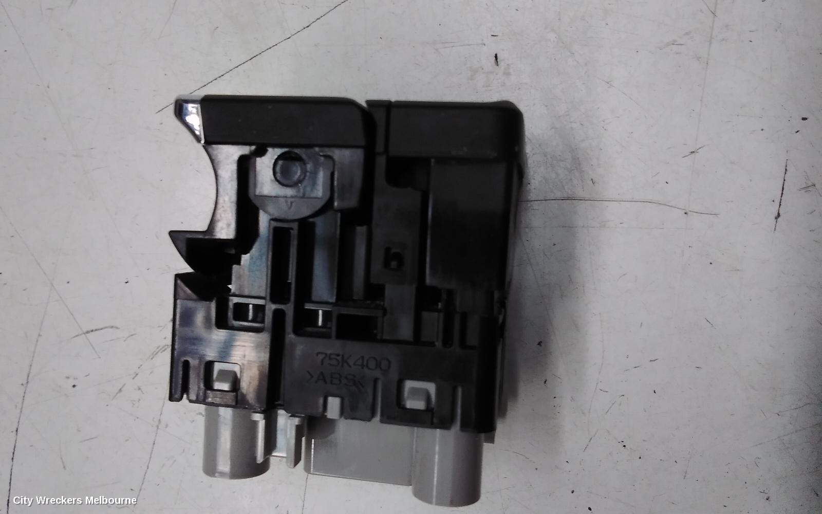 MITSUBISHI PAJERO COMBINATION SWITCH, ELECT PARK SWITCH, PAJERO SPORT, QF, 11/2019 ONWARDS