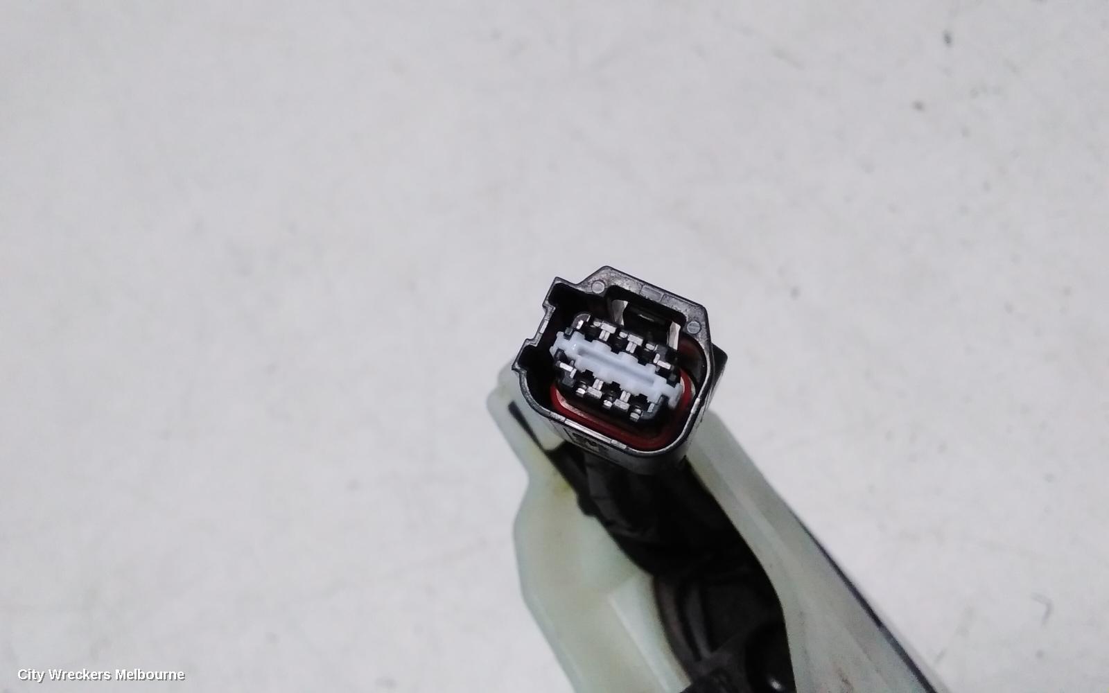 HYUNDAI I30 DOOR HANDLE, LH FRONT, OUTER, W/ KEYLESS ENTRY TYPE, CN7, SEDAN (S.KOREA VIN KMHL), 10/2020 ONWARDS