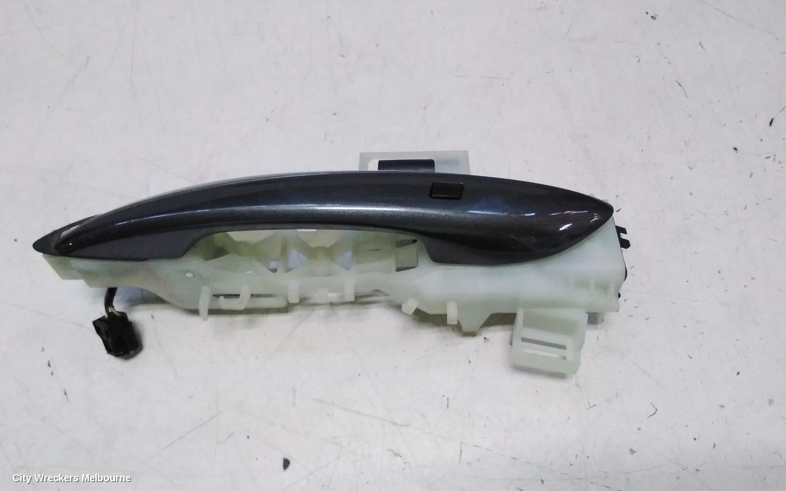 HYUNDAI I30 DOOR HANDLE, LH FRONT, OUTER, W/ KEYLESS ENTRY TYPE, CN7, SEDAN (S.KOREA VIN KMHL), 10/2020 ONWARDS
