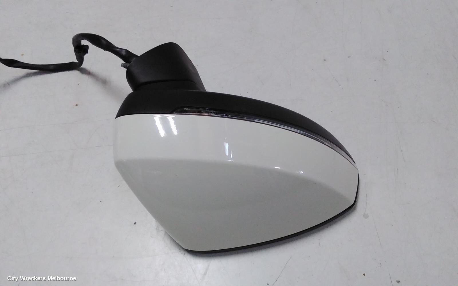 AUDI A3 RIGHT DOOR MIRROR, 8V, A3, HATCH, POWER FOLD, HEATED, W/ LANE CHANGE/TRAFFIC JAM ASSIST TYPE (6XE/79D), 03/2013 - 10/2020