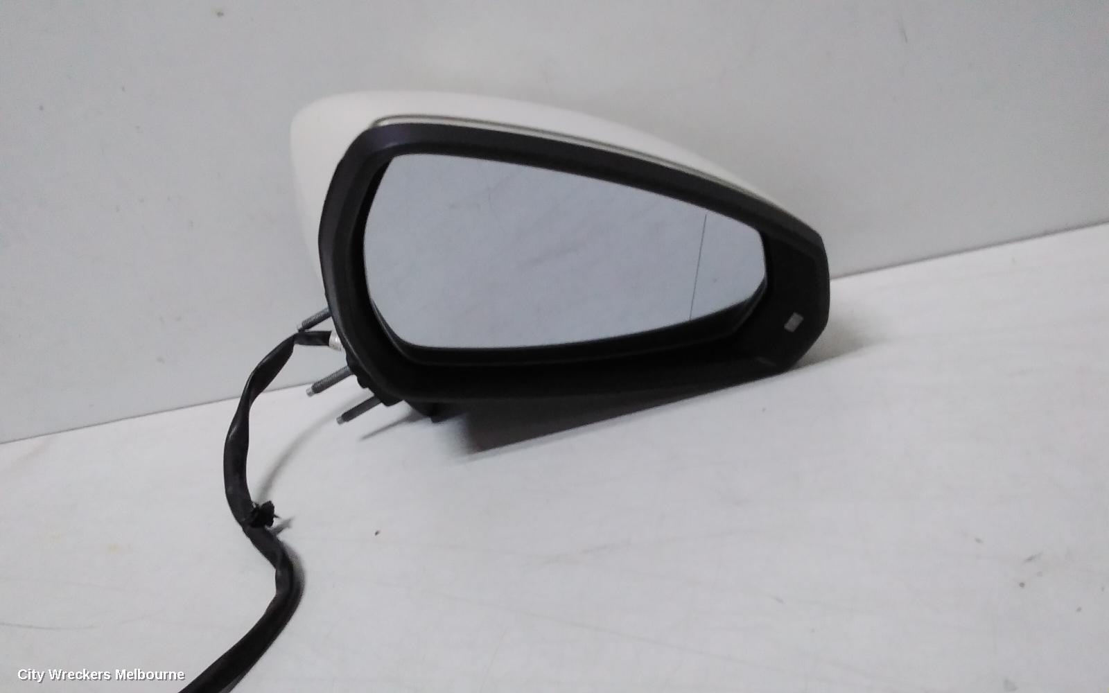 AUDI A3 RIGHT DOOR MIRROR, 8V, A3, HATCH, POWER FOLD, HEATED, W/ LANE CHANGE/TRAFFIC JAM ASSIST TYPE (6XE/79D), 03/2013 - 10/2020