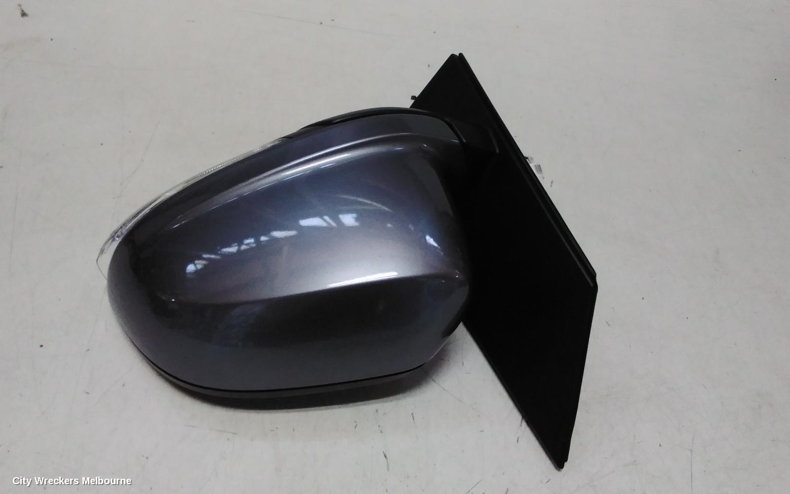 LDV G10 LEFT DOOR MIRROR, SV7A, W/ MANUAL FOLD, CAMERA TYPE, COLOUR CODED, WAGON, 04/2015 - 08/2022