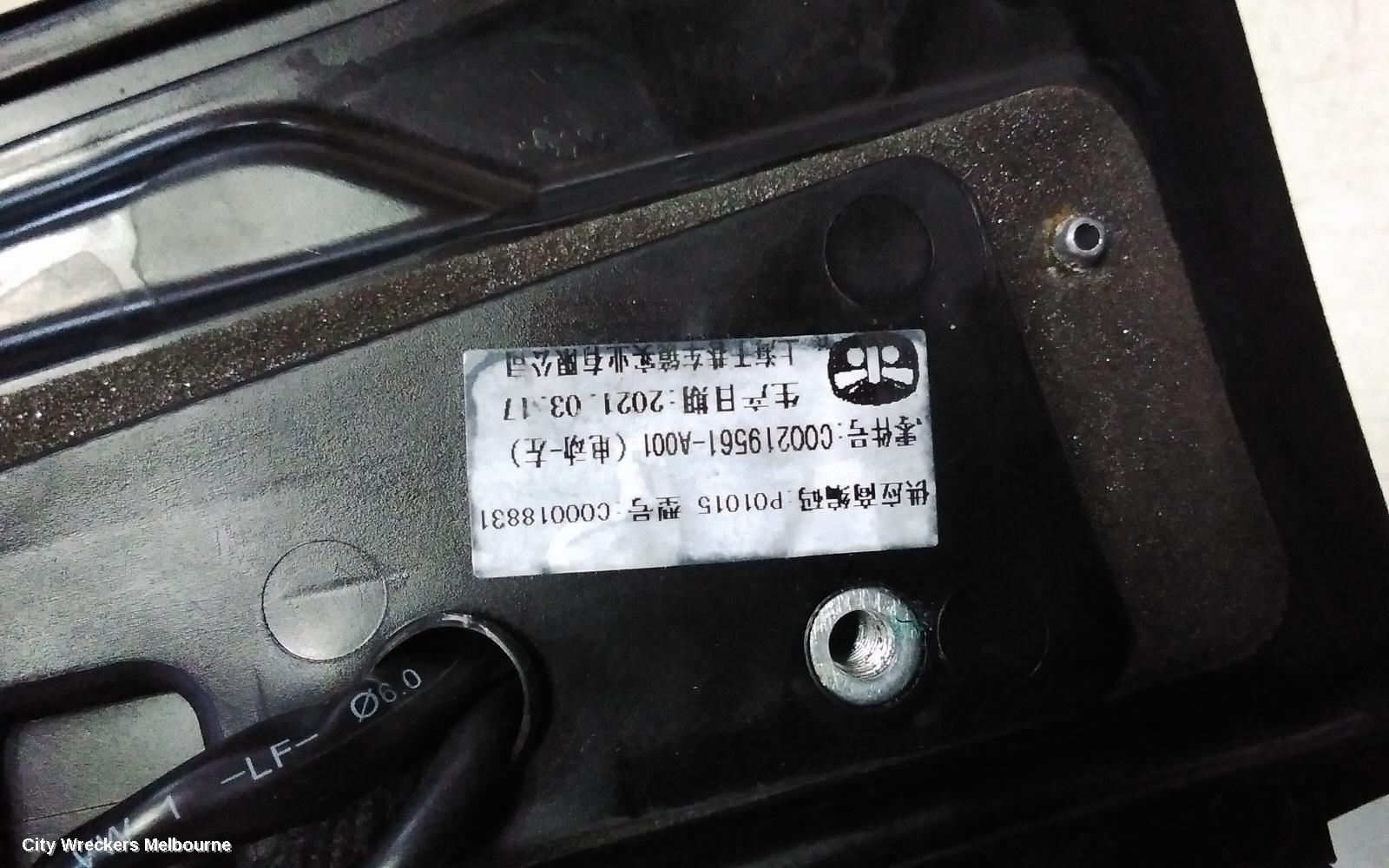 LDV G10 LEFT DOOR MIRROR, SV7A, W/ MANUAL FOLD, CAMERA TYPE, COLOUR CODED, WAGON, 04/2015 - 08/2022