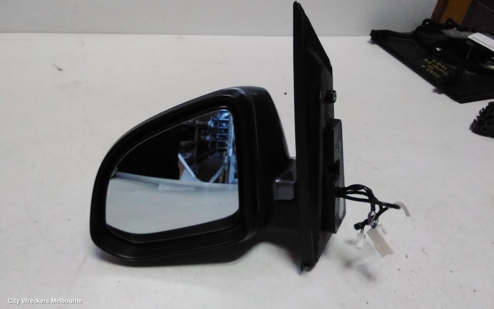 LDV G10 LEFT DOOR MIRROR, SV7A, W/ MANUAL FOLD, CAMERA TYPE, COLOUR CODED, WAGON, 04/2015 - 08/2022