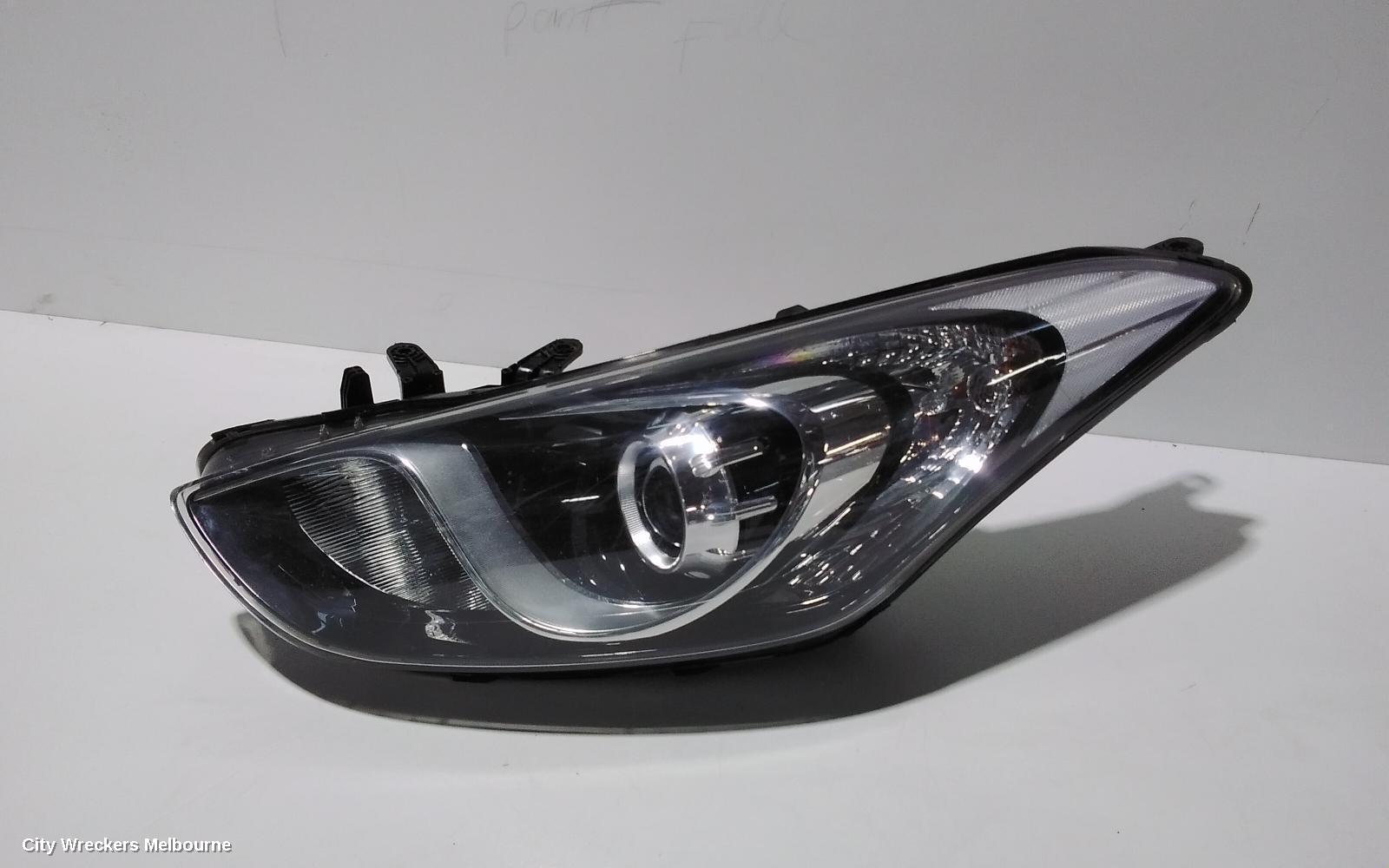 HYUNDAI I30 RIGHT HEADLAMP, GD, 5DR HATCH, XENON TYPE, 03/2012 - 02/2017