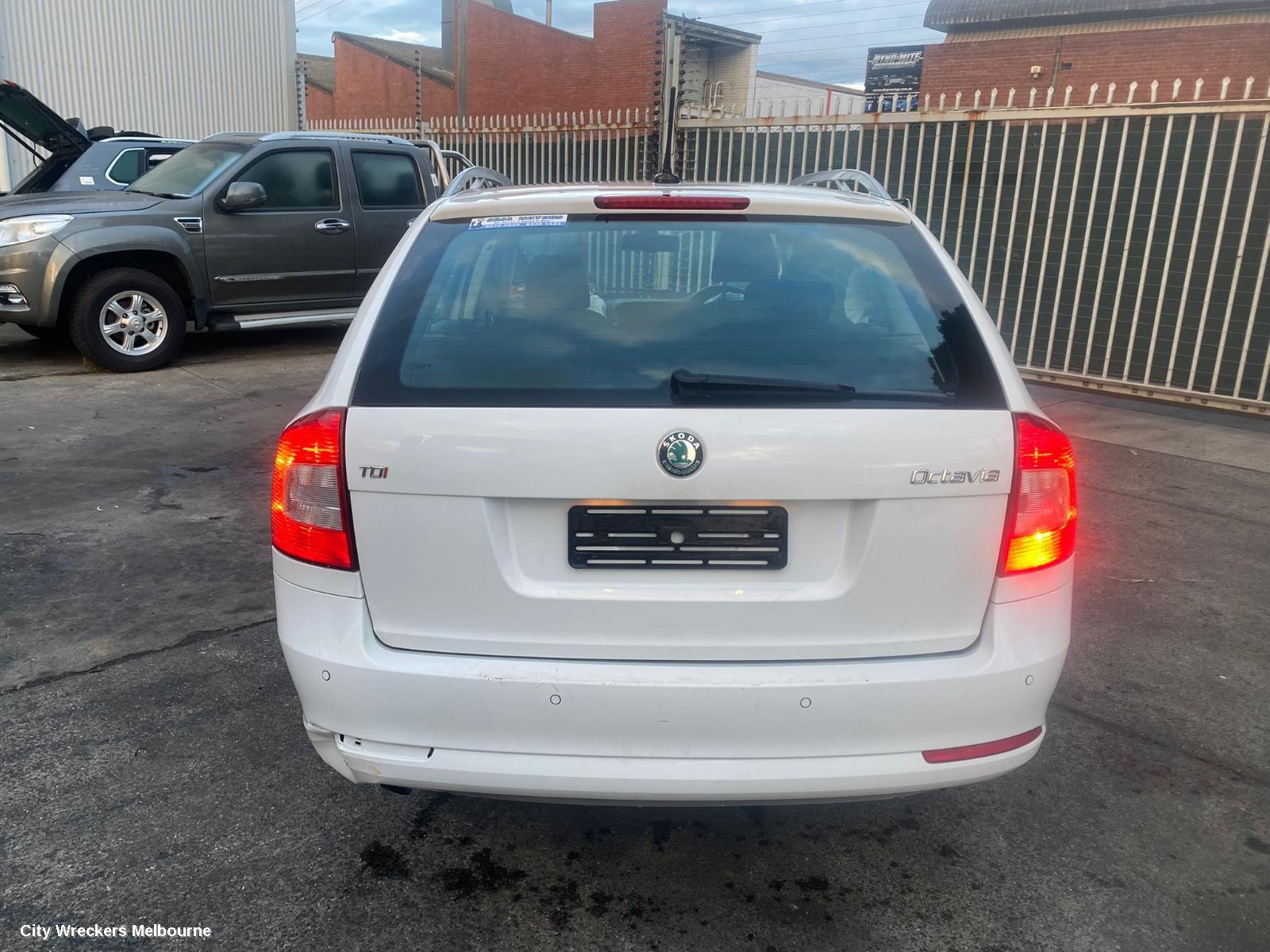 SKODA OCTAVIA PARTICULATE FILTER/DPF, DIESEL, 2.0, CFHC CODE, 1Z, 08/2010 - 12/2012