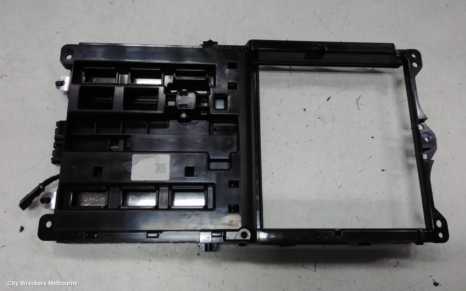 TESLA MODEL 3 TRIM PANEL, 1ST GEN, 06/2019 ONWARDS