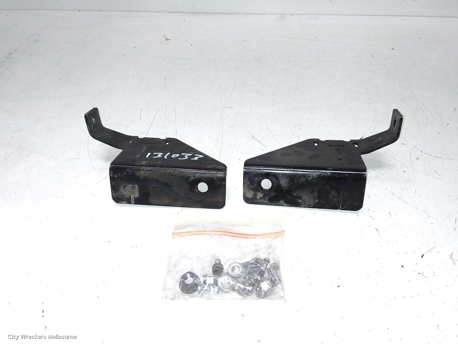 TOYOTA RAV4, XA40, 12/2012 - 12/2018, LH SIDE  SIDE STEEP BRAKET WITH BOLT: 138686