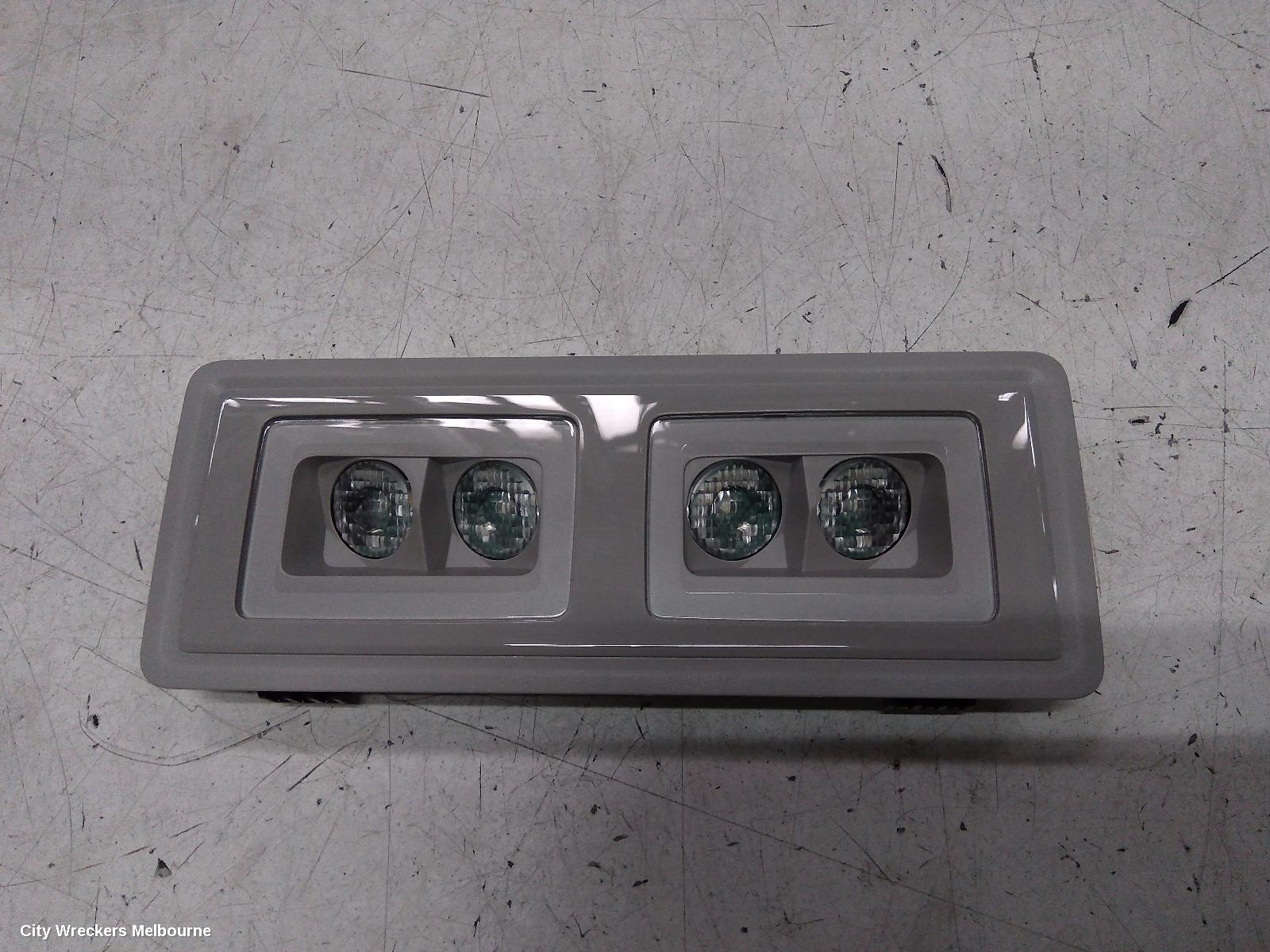 VOLKSWAGEN GOLF COURTESY LIGHT, GEN 8, CENTRE, 09/2020 ONWARDS