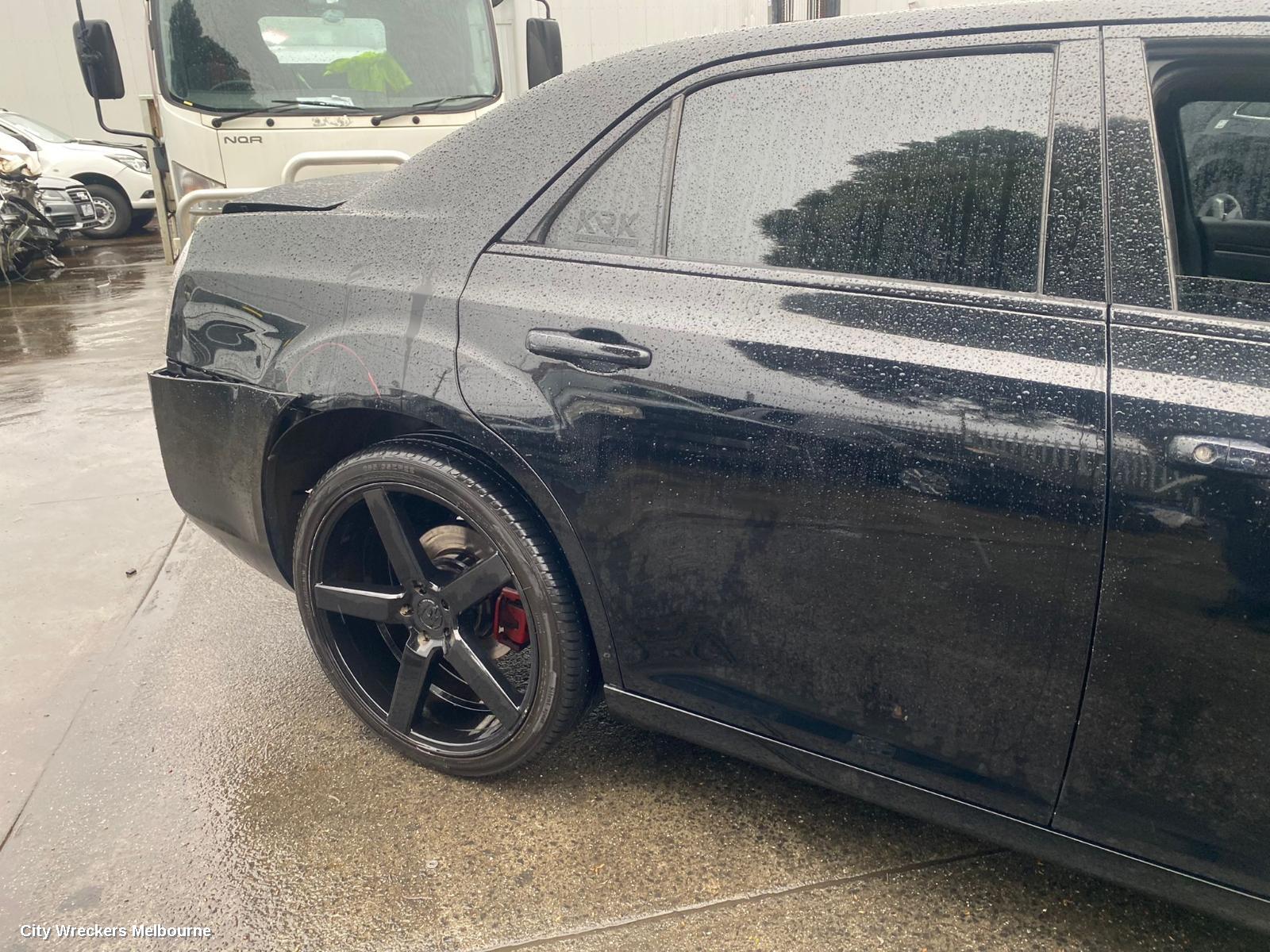 CHRYSLER 300C LEFT GUARD, LX2, NON FLARE TYPE, 07/2012 ONWARDS