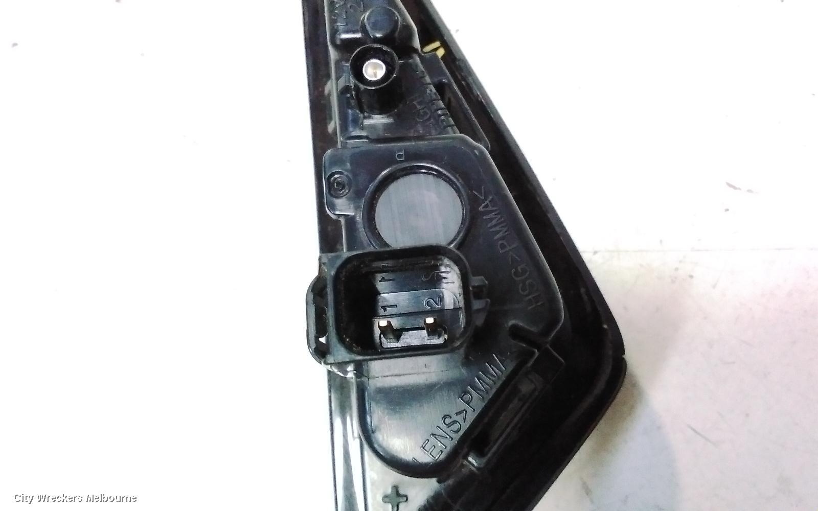 TESLA MODEL Y REVERSE CAMERA, 1ST GEN, SIDE CAMERA (RH GUARD), 03/2022 ONWARDS