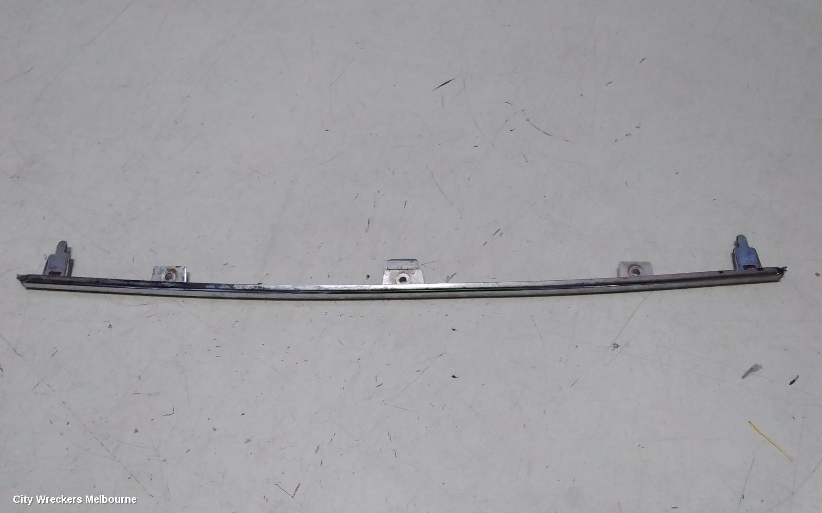 TOYOTA COROLLA REAR BUMPER, REAR BUMPER MOULDING (CENTRE), ZRE182R, HATCH, 08/2012 - 03/2015
