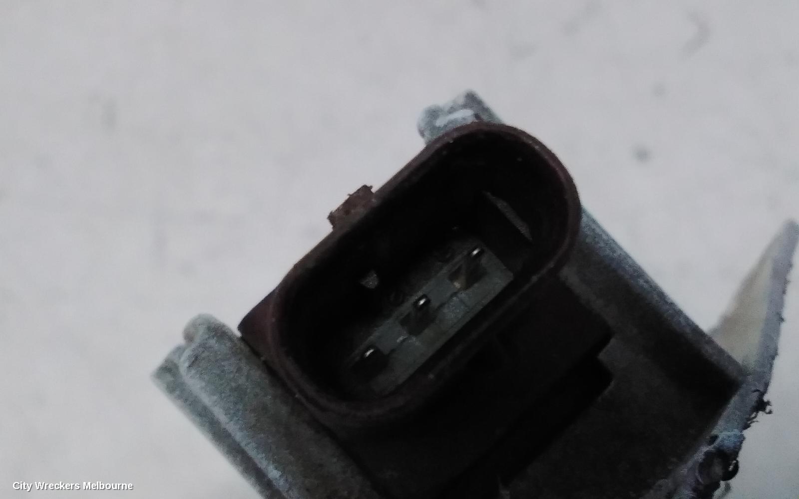 TESLA MODEL 3, 1ST GEN, 06/2019 ONWARDS, REAR BUMPER PARKING SENSOR 1X: 138741