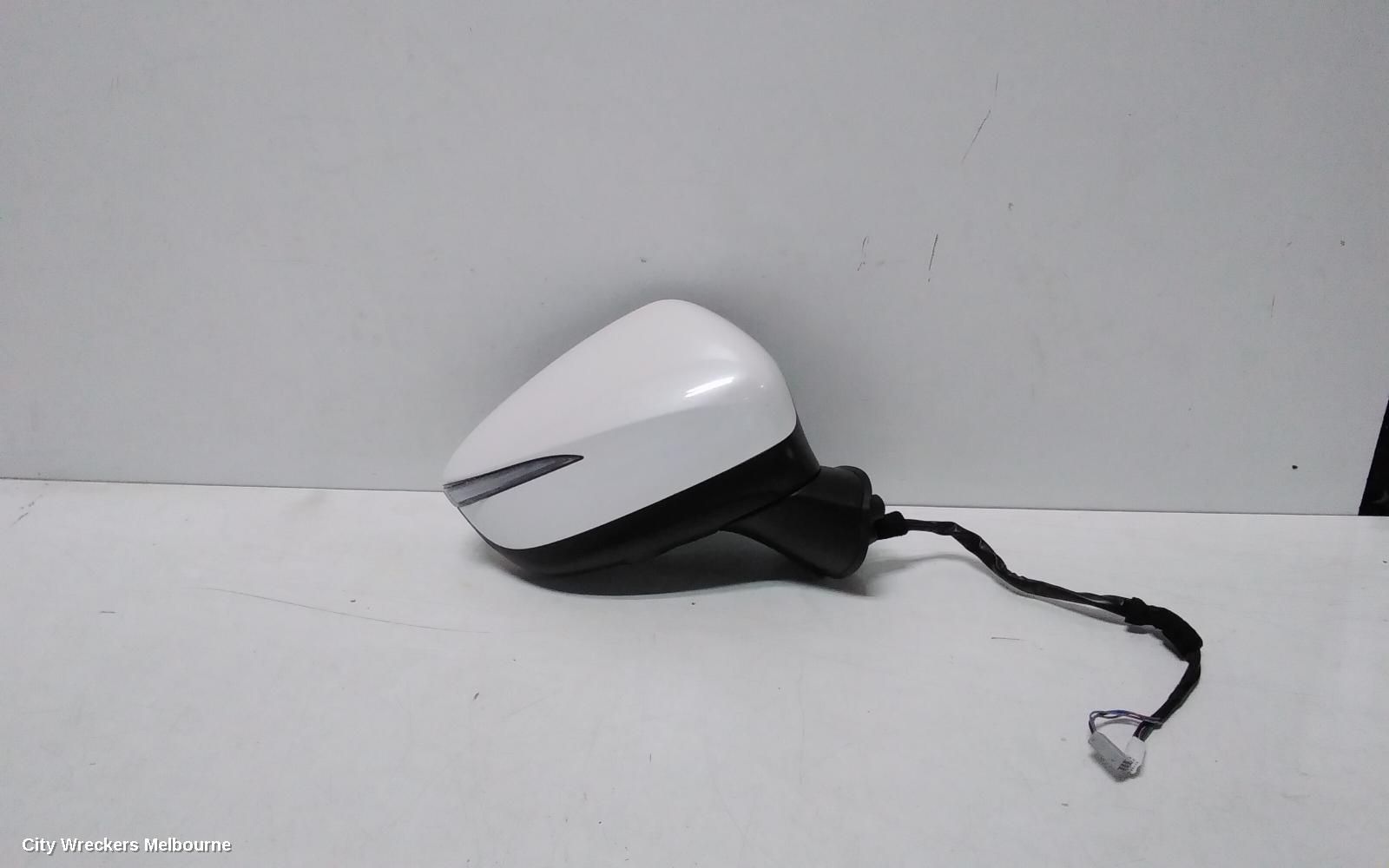 MAZDA CX3 RIGHT DOOR MIRROR, DK, W/ AUTO POWER FOLDING, HEATED, BLIND SPOT, CAMERA TYPE, COLOUR CODED, 03/2015 ONWARDS