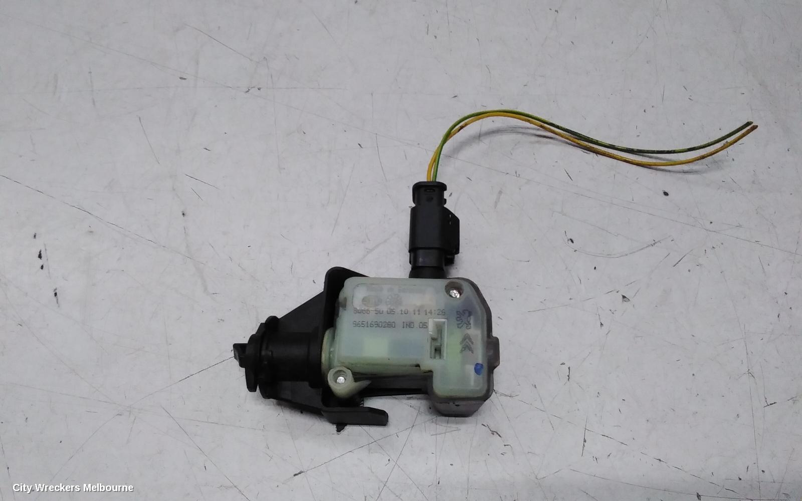 PEUGEOT 508, 07/2011 - 12/2017, FUEL DOOR ACTUATOR: 138756