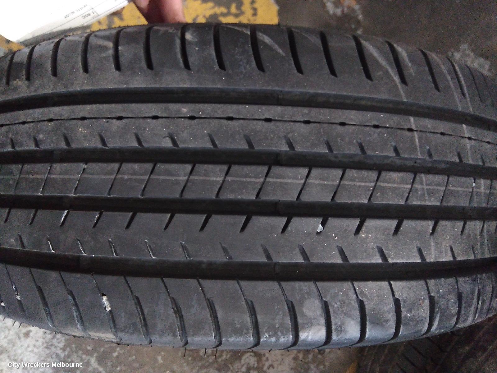 VOLKSWAGEN T-ROC WHEEL MAG, FACTORY, 19X8IN, 5 TWIN SPOKE, BI-COLOUR, BLACK/ALUMINIUM,  A1, 03/2020 ONWARDS