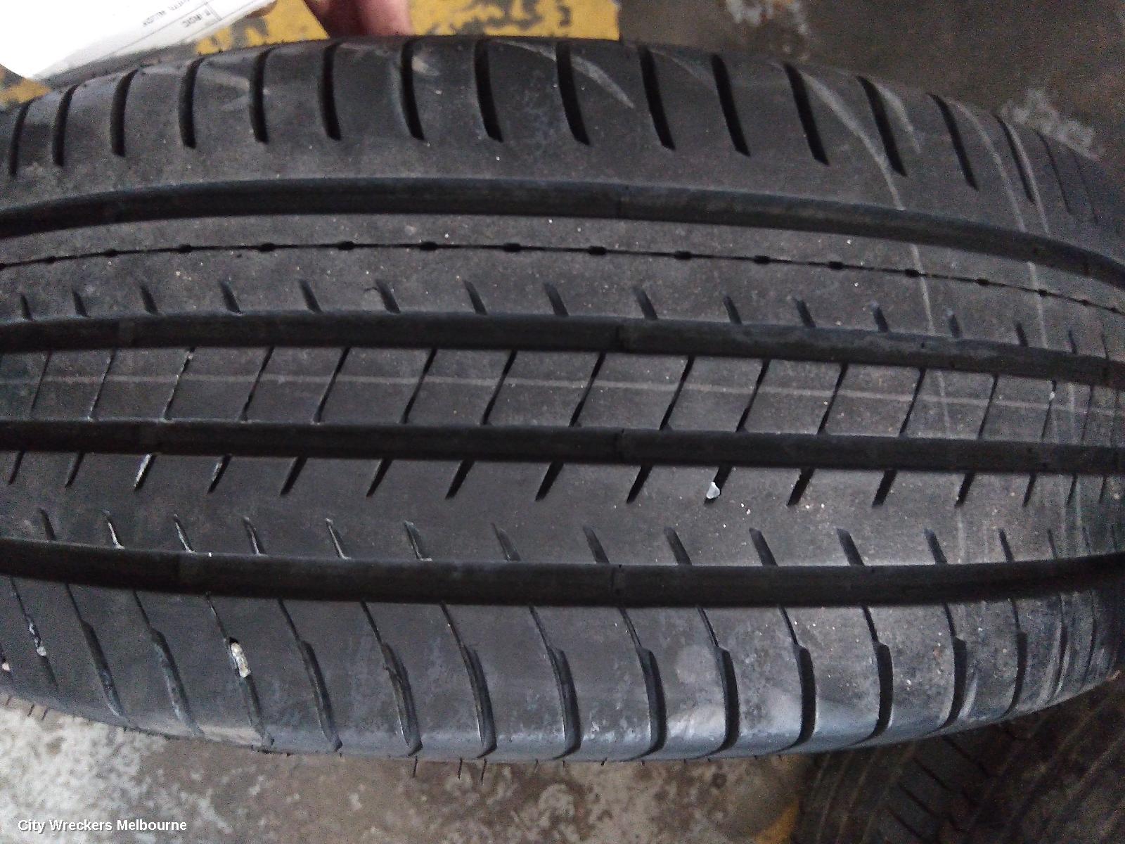 VOLKSWAGEN T-ROC WHEEL MAG, FACTORY, 19X8IN, 5 TWIN SPOKE, BI-COLOUR, BLACK/ALUMINIUM,  A1, 03/2020 ONWARDS