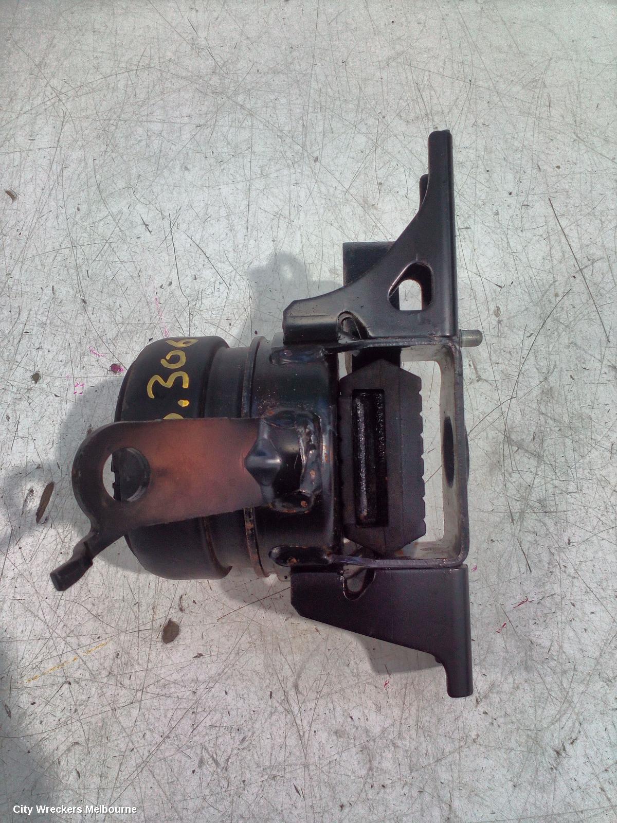 TOYOTA YARIS MOUNT, NCP9#, 10/2005 - 12/2016