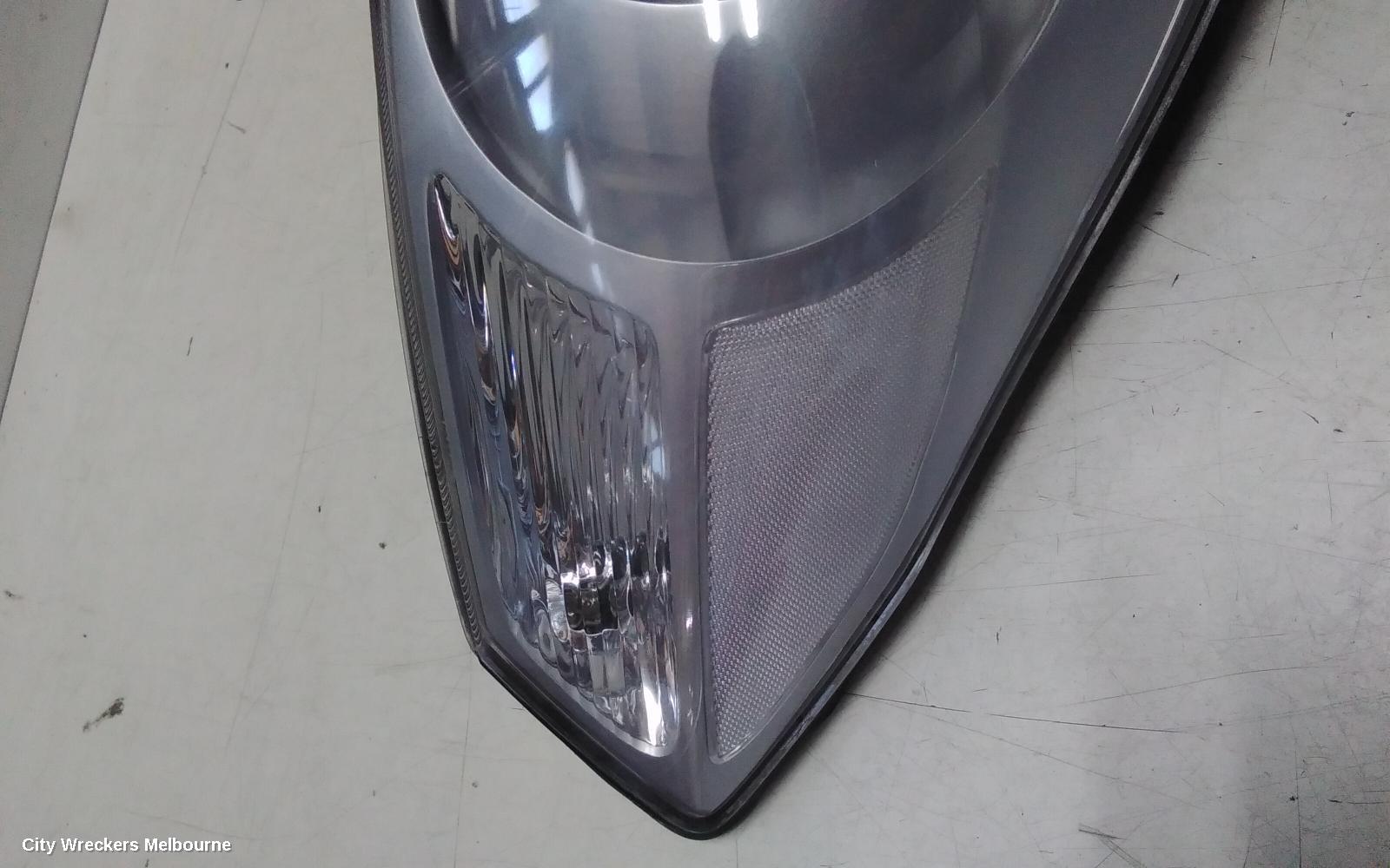HYUNDAI ILOAD/IMAX RIGHT HEADLAMP, TQ, ILOAD/IMAX, HALOGEN TYPE, 11/2007 - 02/2018