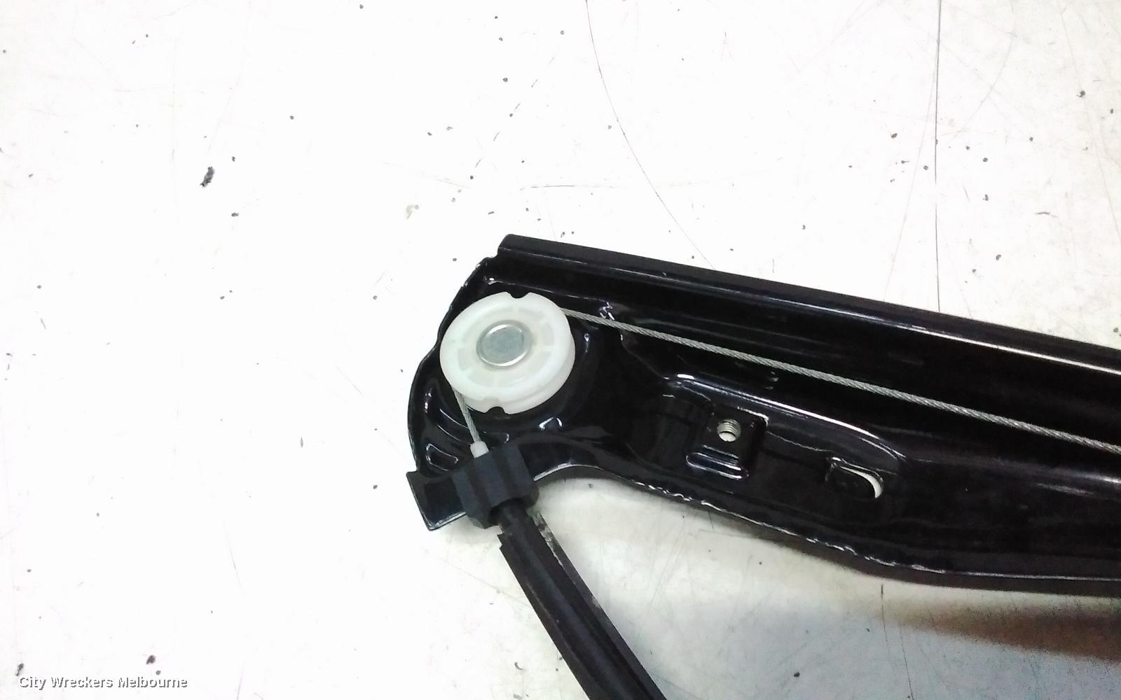 VOLKSWAGEN AMAROK LEFT REAR WND REG/MOTOR
