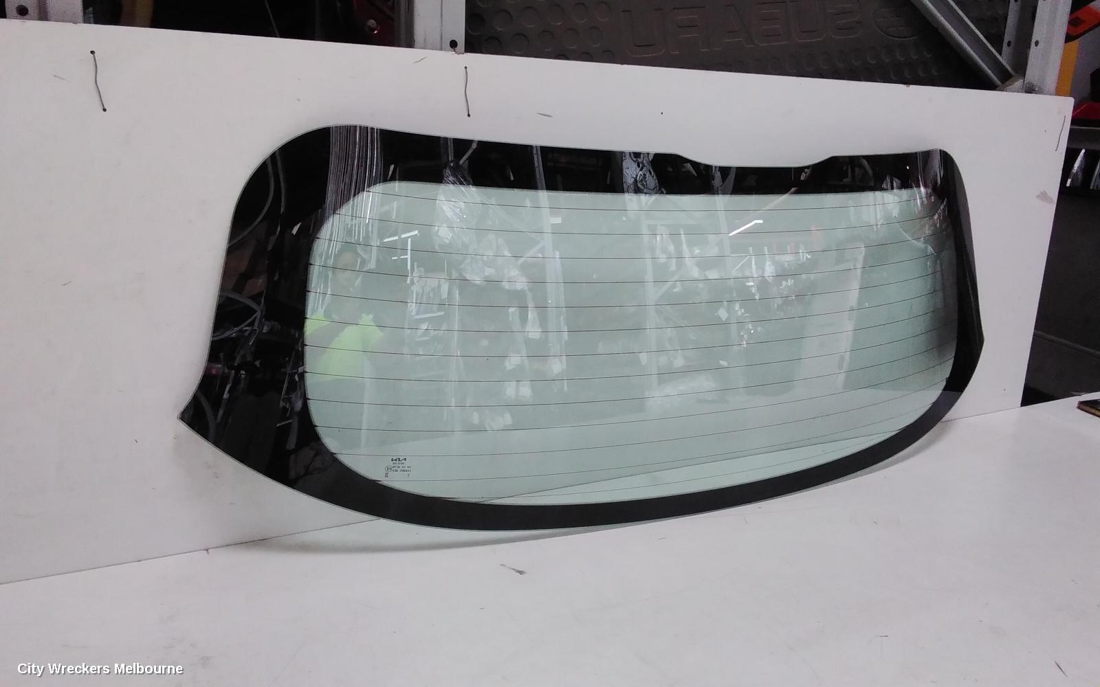 KIA SPORTAGE REAR/TAILGATE GLASS, NQ5, PRIVACY TINT, 09/2021 ONWARDS