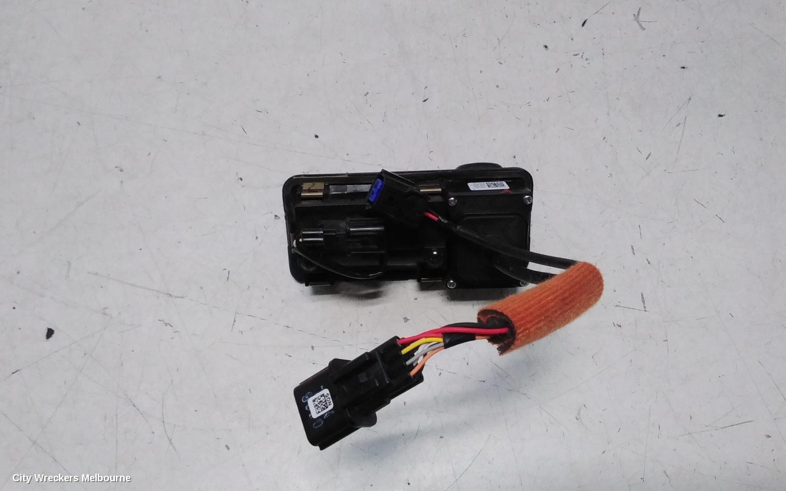 KIA SPORTAGE REVERSE CAMERA, NQ5, REVERSE CAMERA (TAILGATE HANDLE MOUNTED), 09/2021 - 01/2025