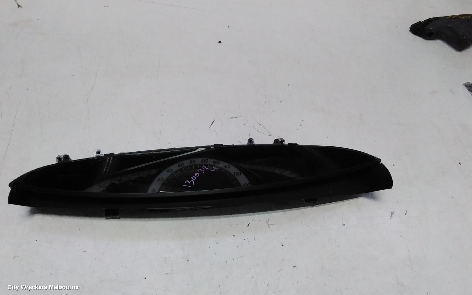 TOYOTA ESTIMA INSTRUMENT CLUSTER, XR50, 05-19