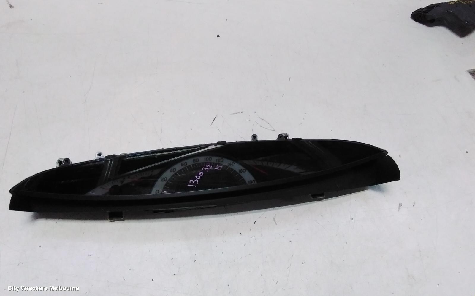 TOYOTA ESTIMA INSTRUMENT CLUSTER, XR50, 05-19
