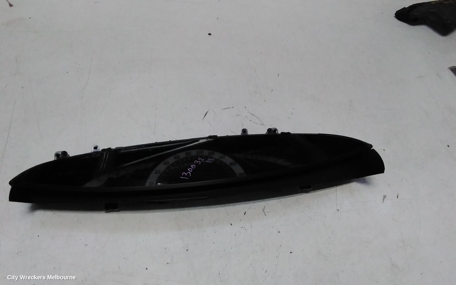 TOYOTA ESTIMA INSTRUMENT CLUSTER, XR50, 05-19
