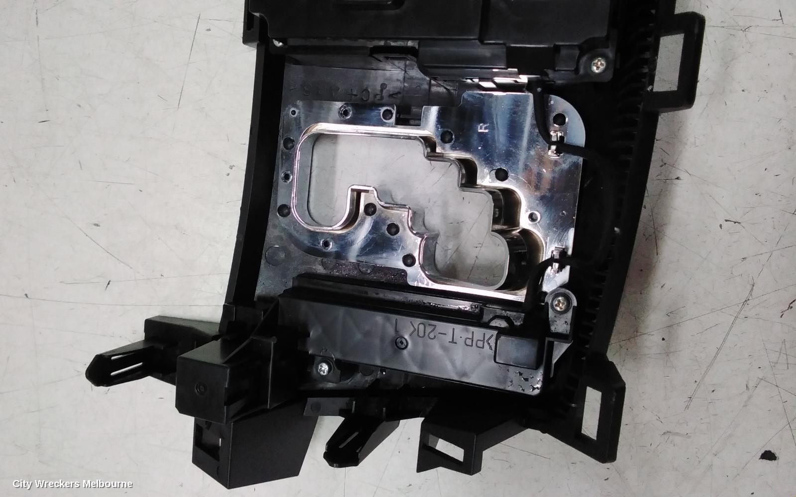 TOYOTA ESTIMA HEATER/AC CONTROLS, XR50, 05-19