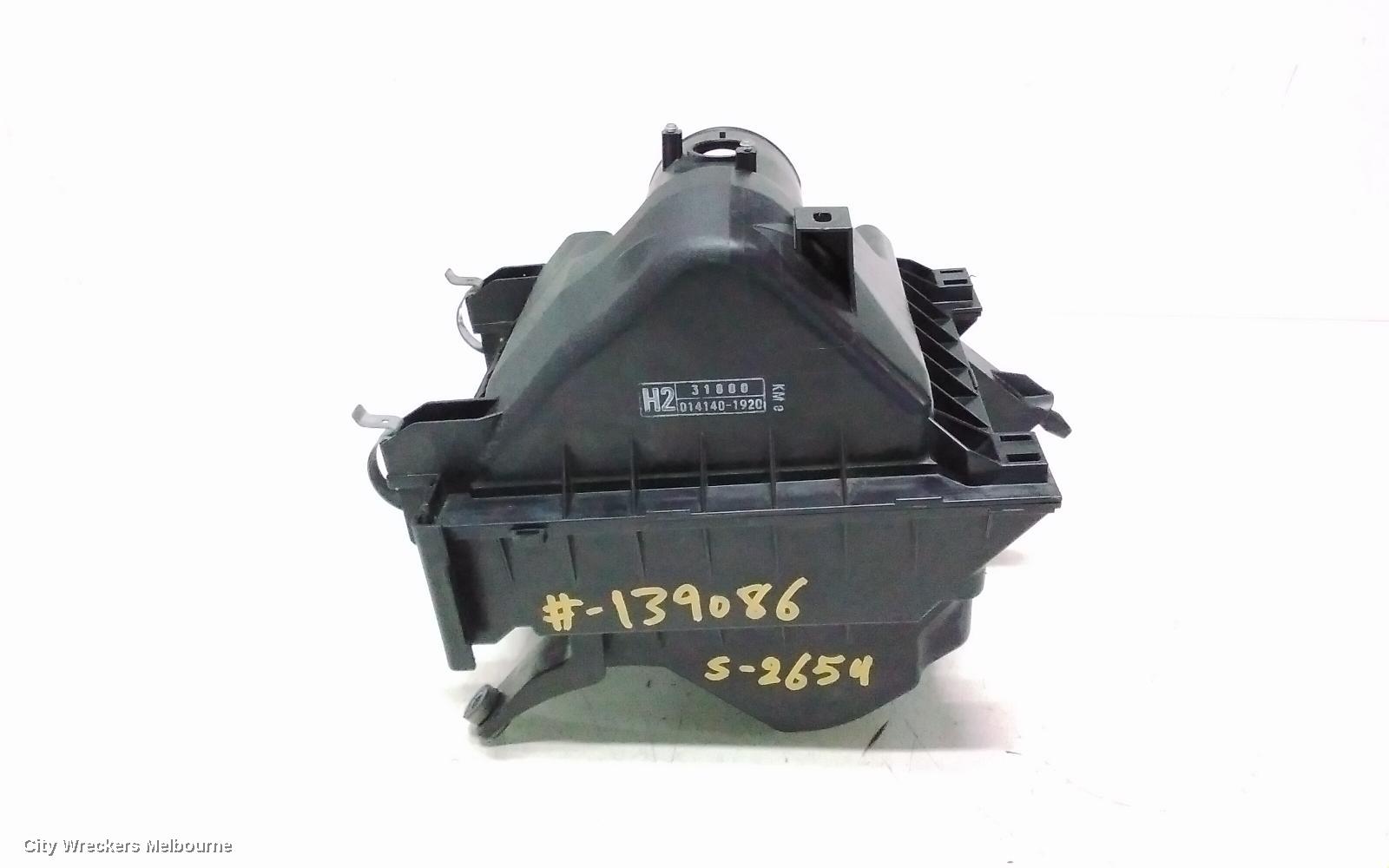 LEXUS RX SERIES AIR CLEANER/BOX, AIR CLEANER, GYL15R, RX450H, 12/2008 - 08/2015