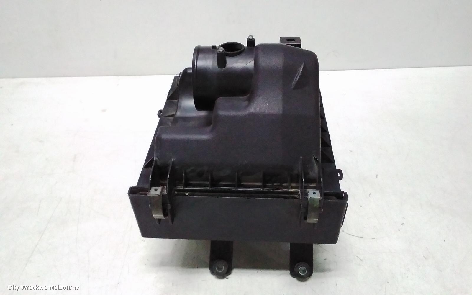 LEXUS RX SERIES AIR CLEANER/BOX, AIR CLEANER, GYL15R, RX450H, 12/2008 - 08/2015