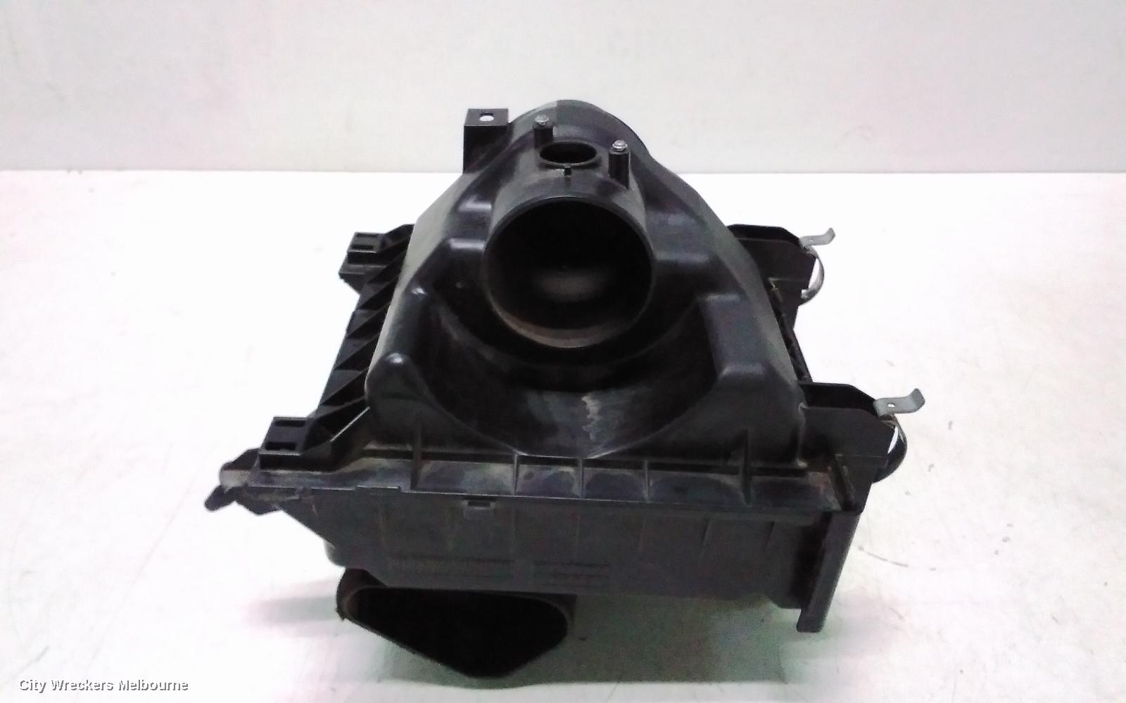 LEXUS RX SERIES AIR CLEANER/BOX, AIR CLEANER, GYL15R, RX450H, 12/2008 - 08/2015