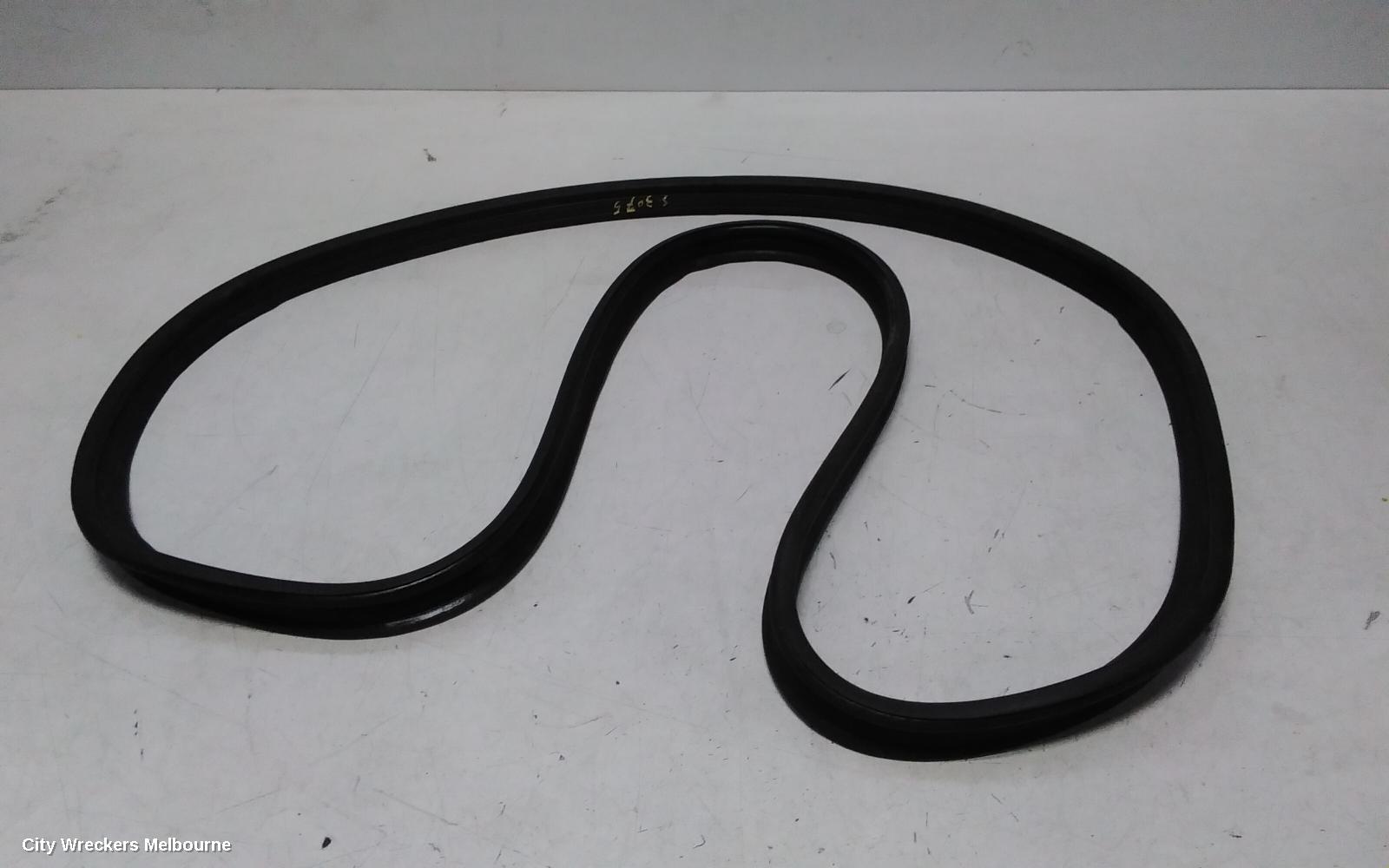 KIA SORENTO SEAL, TAILGATE RUBBER SEAL : 139129, UM, 03/2015 - 02/2020