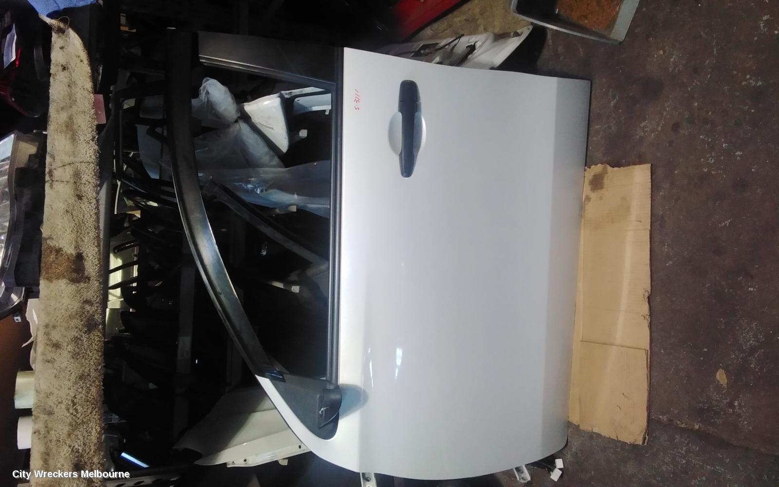 MITSUBISHI TRITON LEFT FRONT DOOR, MQ-MR, SINGLE/DUAL CAB, 03/2015 - 10/2023